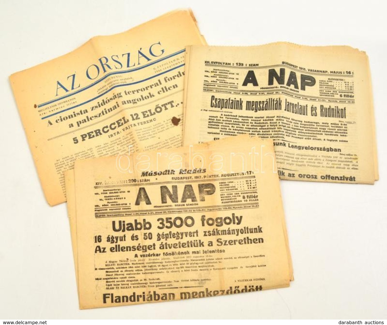 1915--1944 A Nap újság Két Száma (1915. Május 16., 1917. Aug. 17.), Valamint: Az Ország 1944. Szept. 2., Szakadozott áll - Zonder Classificatie