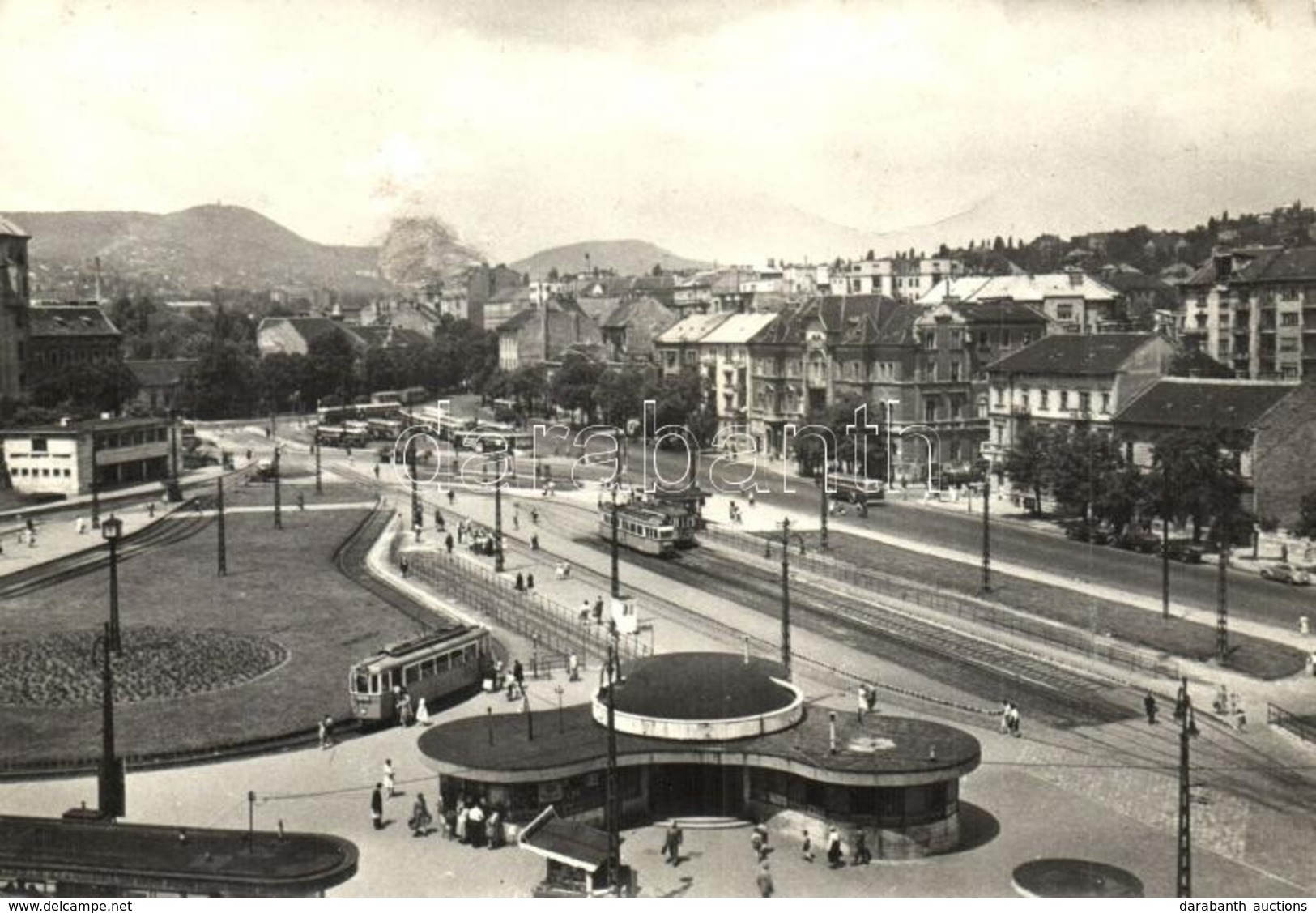 T2/T3 1959 Budapest II. Moszkva Tér (mai Széll Kálmán Tér), Villamosok. Képzőművészeti Alap Kiadóvállalat  (fl) - Zonder Classificatie