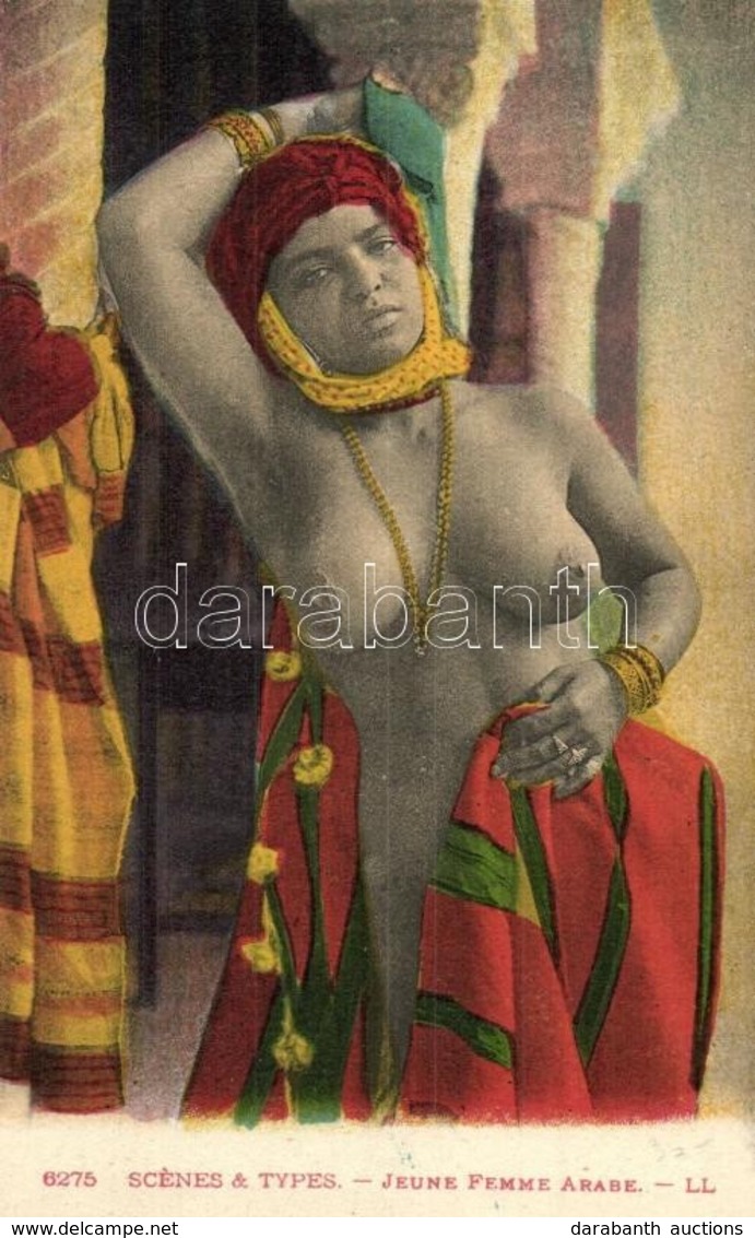** T1 Scenes Et Types 6275. Jeune Femme Arabe / Nude Arabian Woman, Folklore - Unclassified