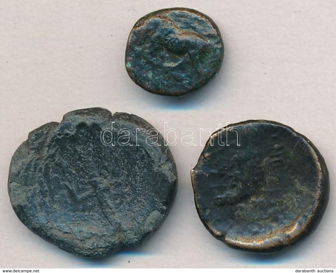 3db-os Vegyes ókori Bronzpénz Tétel T:3
3pcs Of Various Ancient Bronze Coins C:F - Zonder Classificatie