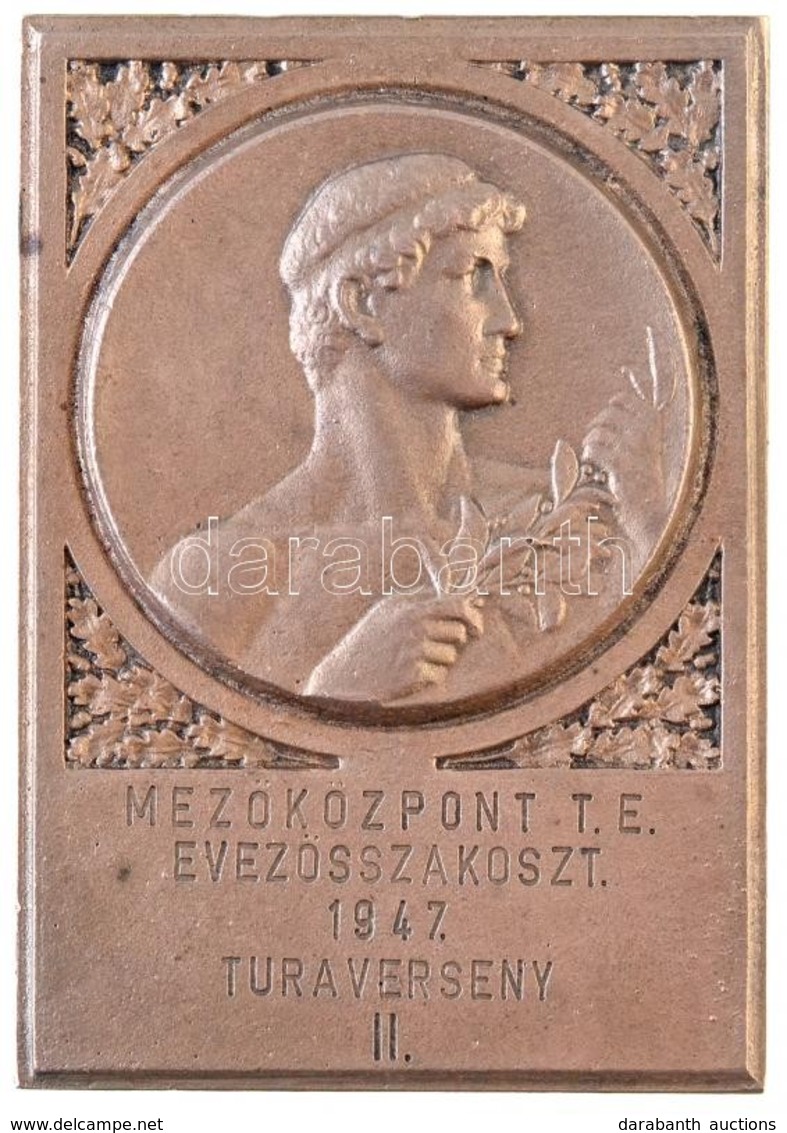 1947. 'Mezőközpont T.E. Evezősszakoszt. 1947. Turaverseny II.' Fém Díjplakett (50x72,5mm) T:2 - Unclassified