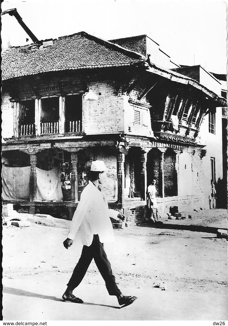 Népal - Kathmandou (Katmandou) Maison Typique - Photo A. Robillard Signée - Carte Non Circulée - Népal