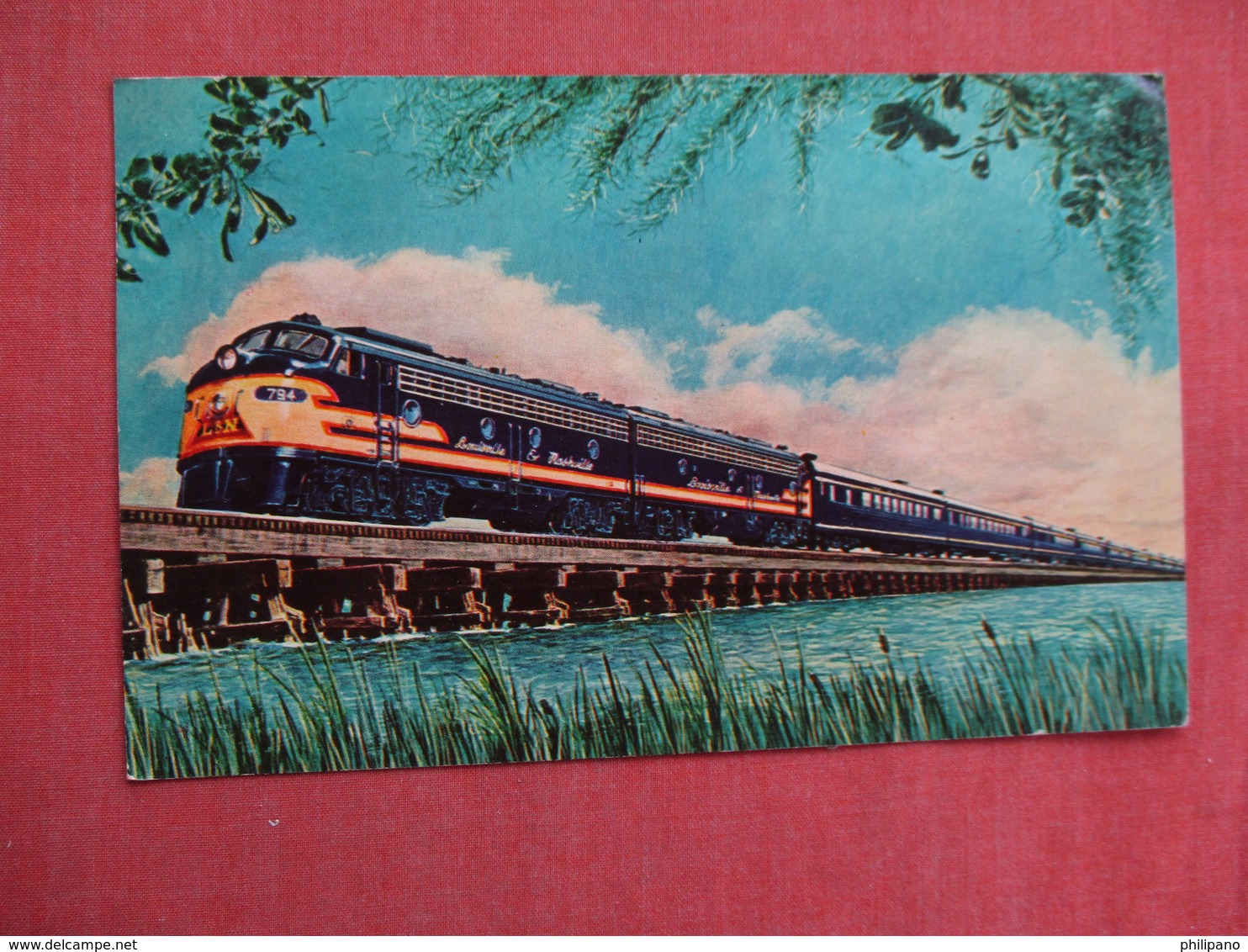 Humming Bird Express Crossing Biloxi Bay Mississippi       Ref 3106 - Trains