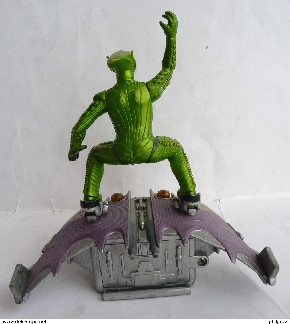 FIGURINE GREEN GOBLIN WITH GILDER BOUFFON VERT Sur JET PLANEUR 2002 MARVEL Fonctionne - Spider-Man