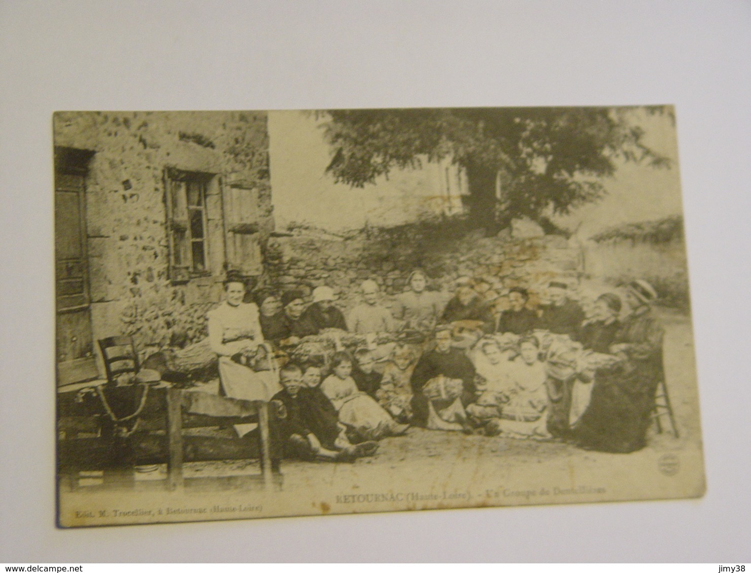 HAUTE LOIRE-RETOURNAC-UN GROUPE DE DENTELIERES ED M.TROCELIER - Retournac