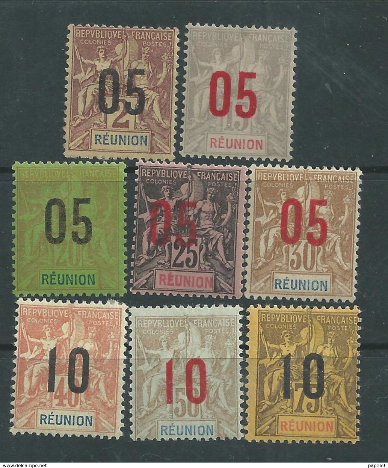 Réunion N° 72 / 79  X Type Groupe Surchargés : La Série Des 8 Valeurs, Trace De Charnière Sinon TB - Neufs