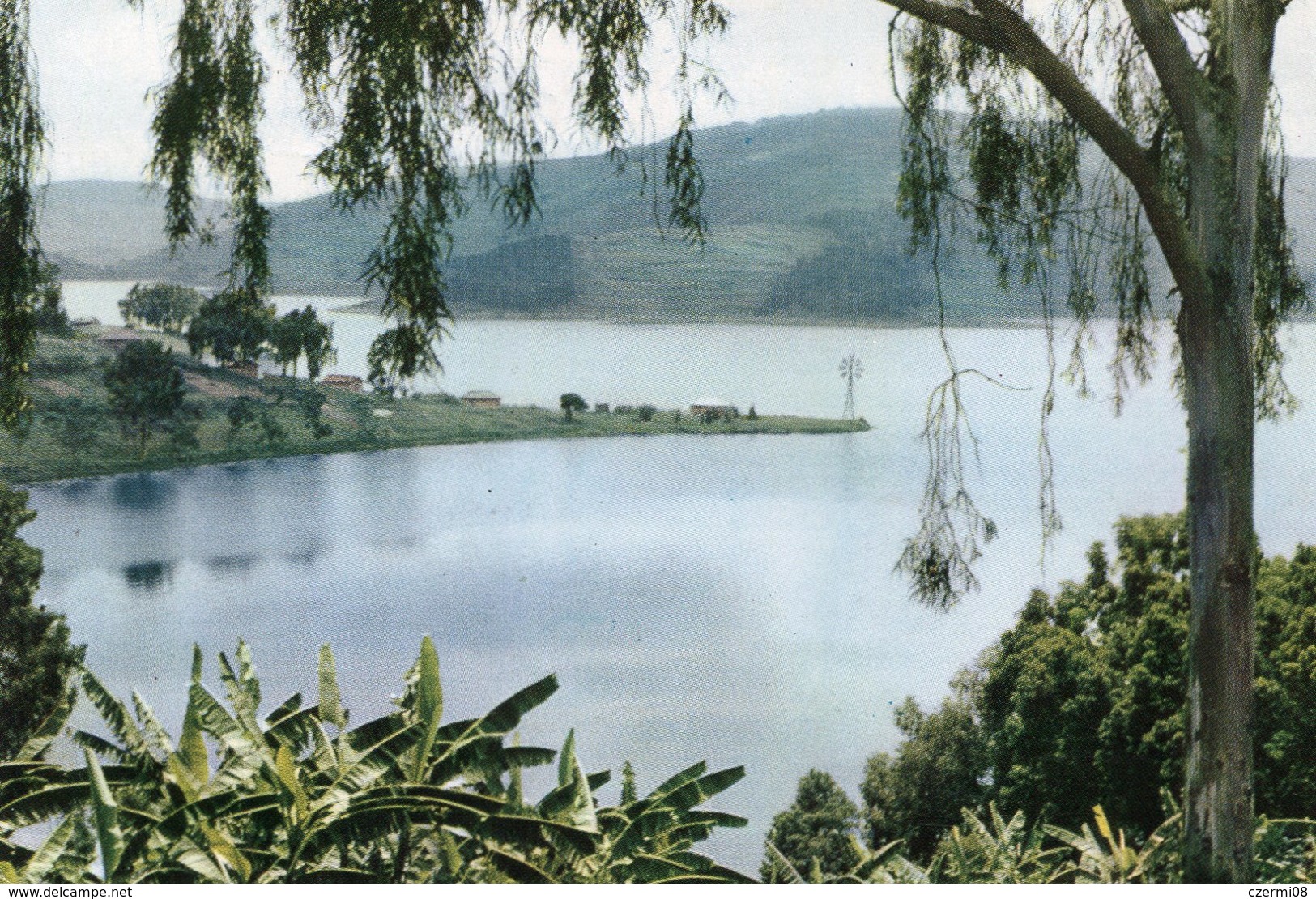 Uganda - Kigezi - Lake Bunyonyi - Ouganda