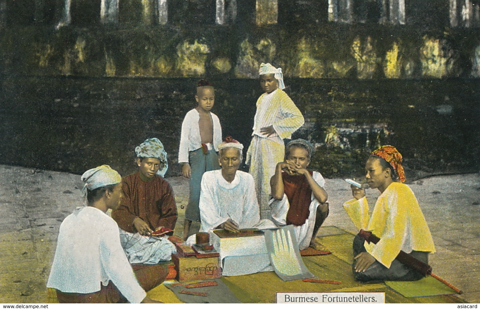 Burmese Fortune Tellers Diseurs De Bonne Aventure  Edit 28 D.A. Ahuja Rangoon - Myanmar (Burma)