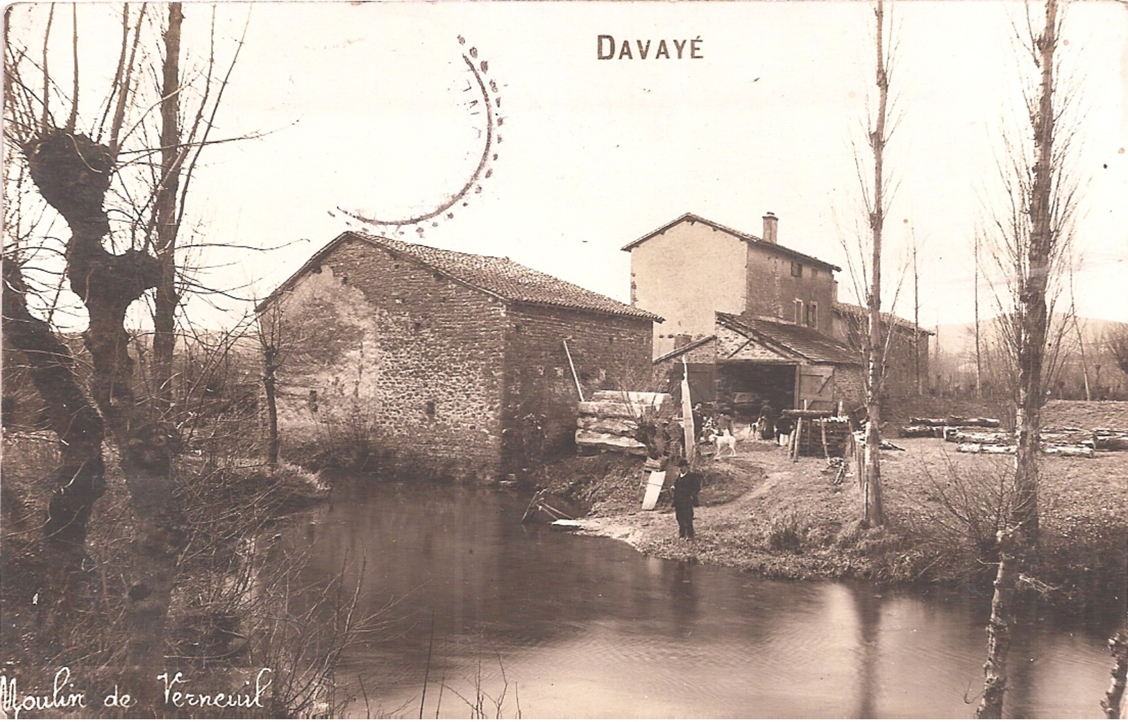 Carte-Photo - Davayé - Moulin De Verneuil - Autres & Non Classés