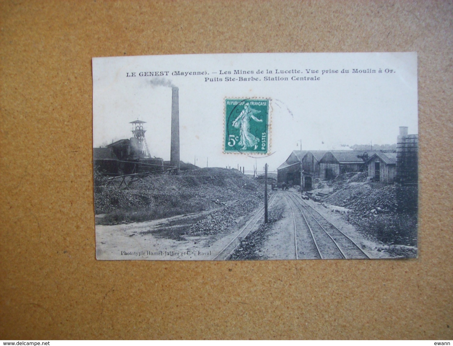 Carte Postale Ancienne Du Genest: Les Mines De La Lucette - Vue Prise Du Moulin à Or - Puits Ste-Barbe-Station Centrale - Le Genest Saint Isle