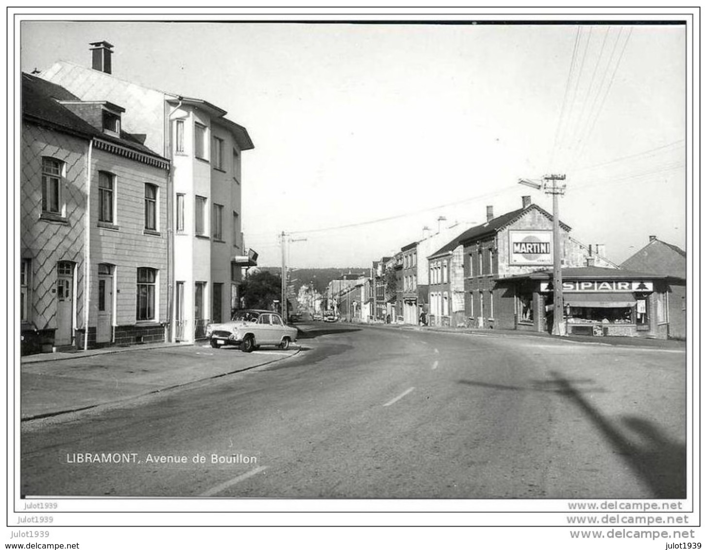 LIBRAMONT ..--   Avenue De Bouillon . Magasin SPAR . - Libramont-Chevigny