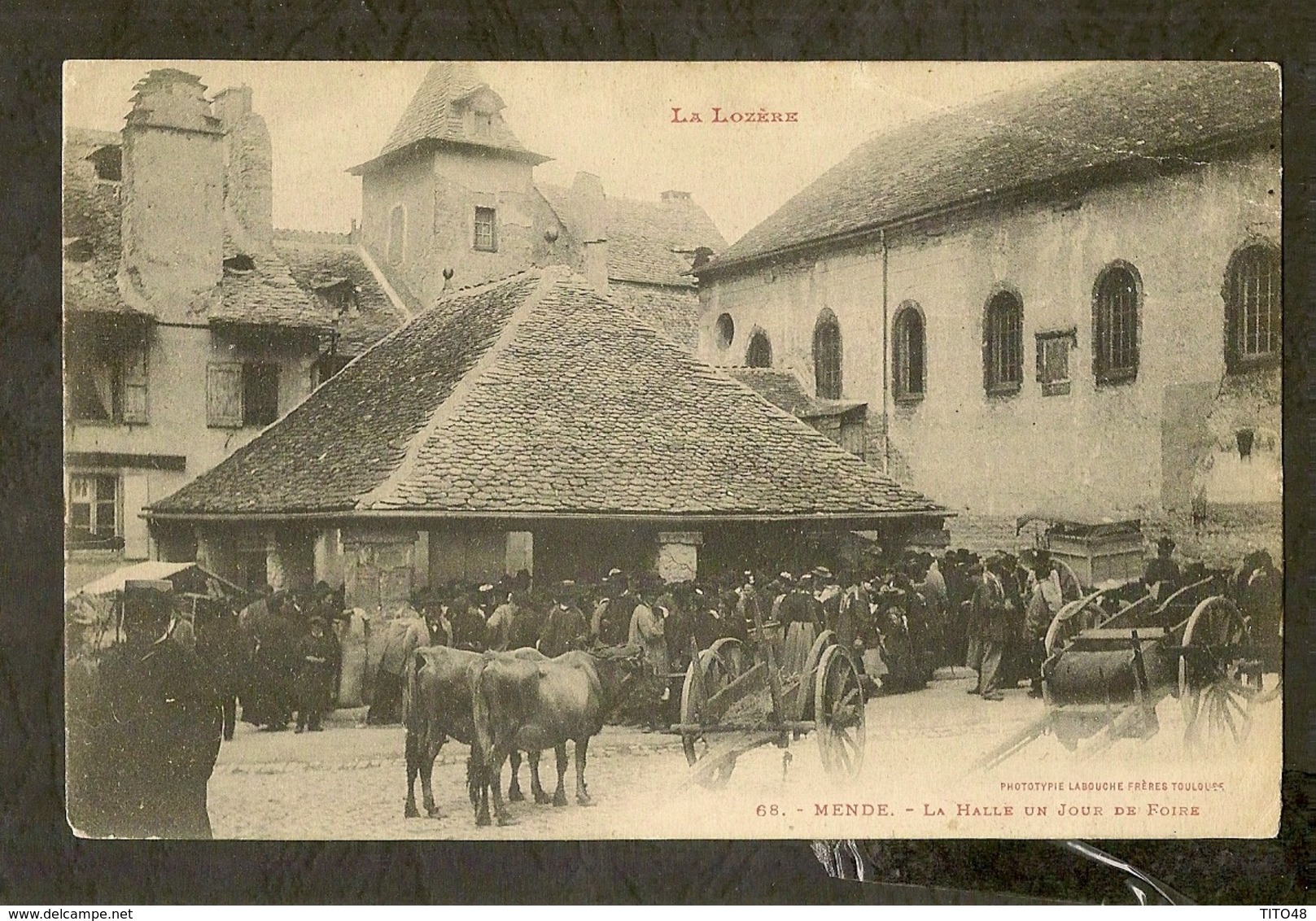 CP-48 LOZERE - La Halle Un Jour De Foire - Mende