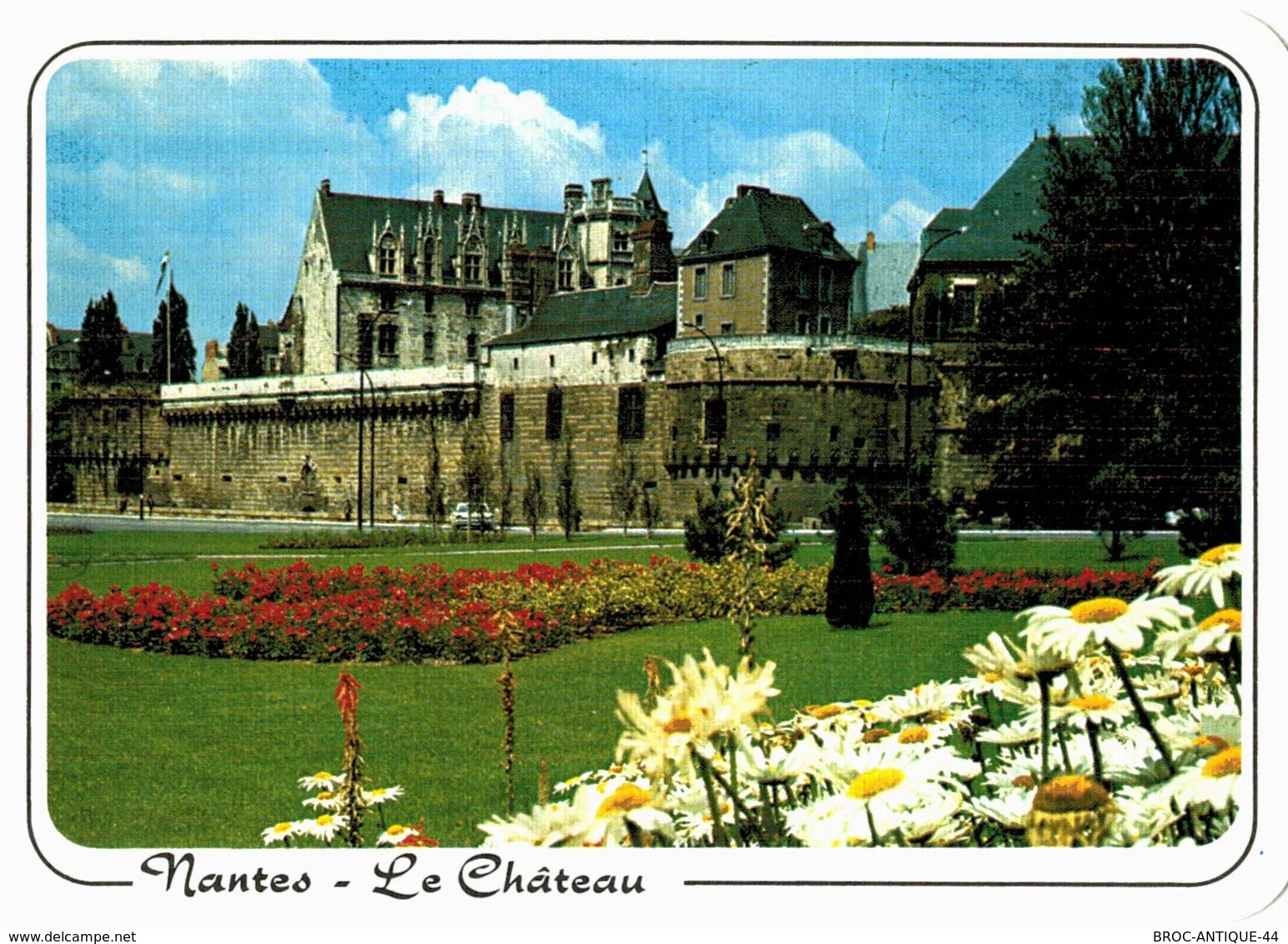 LOT N°577 - LOT DE + 80 CARTES DU CHATEAU DES DUCS DE BRETAGNE ET D' ANNE DE BRETAGNE