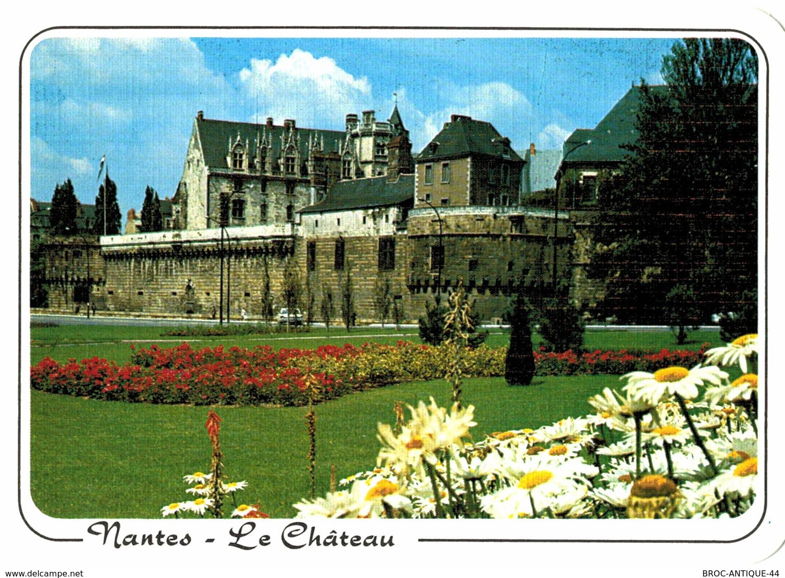 LOT N°577 - LOT DE + 80 CARTES DU CHATEAU DES DUCS DE BRETAGNE ET D' ANNE DE BRETAGNE