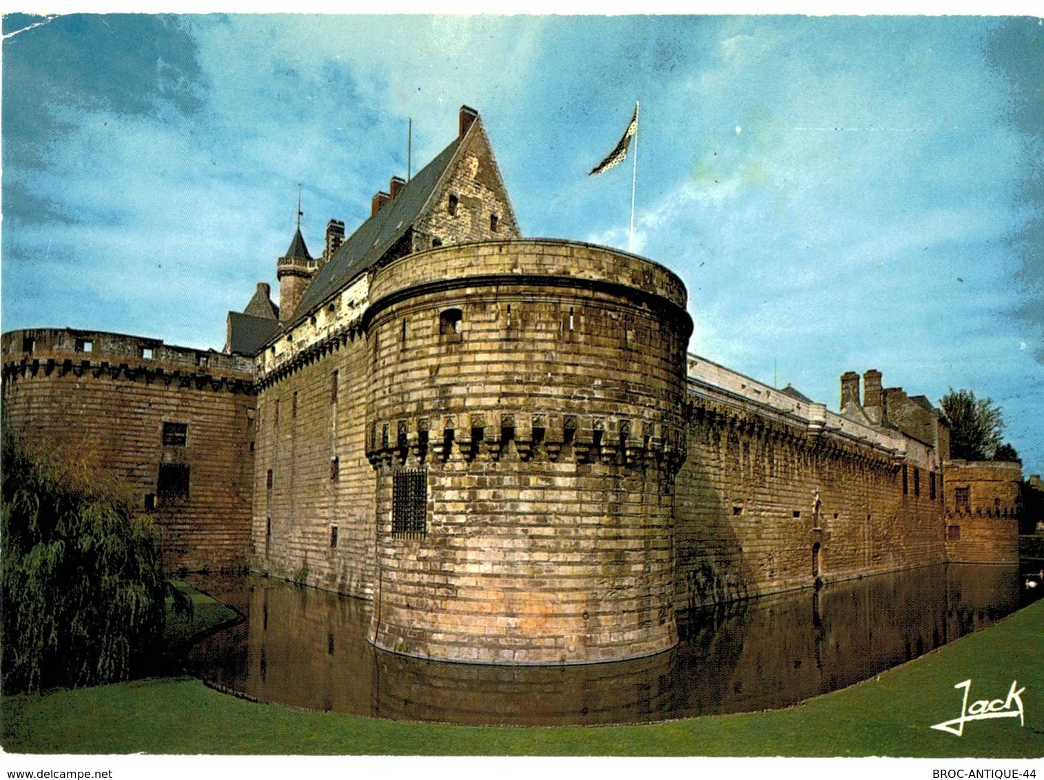 LOT N°577 - LOT DE + 80 CARTES DU CHATEAU DES DUCS DE BRETAGNE ET D' ANNE DE BRETAGNE