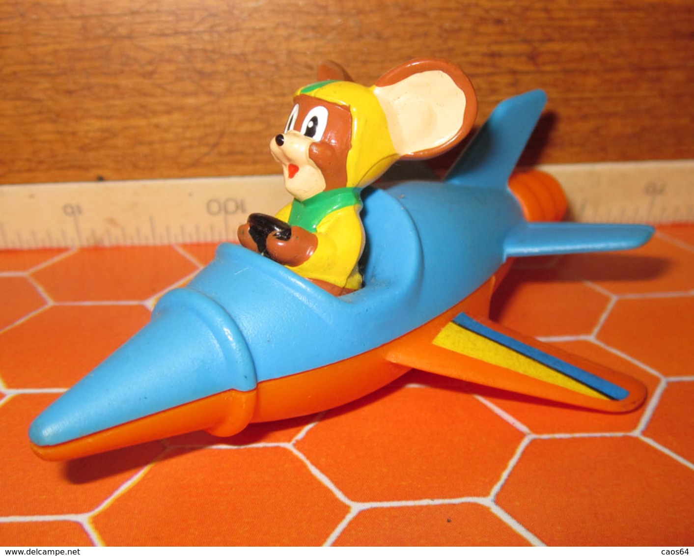 TOM & JERRY ACTION FIGURE JET - Other & Unclassified