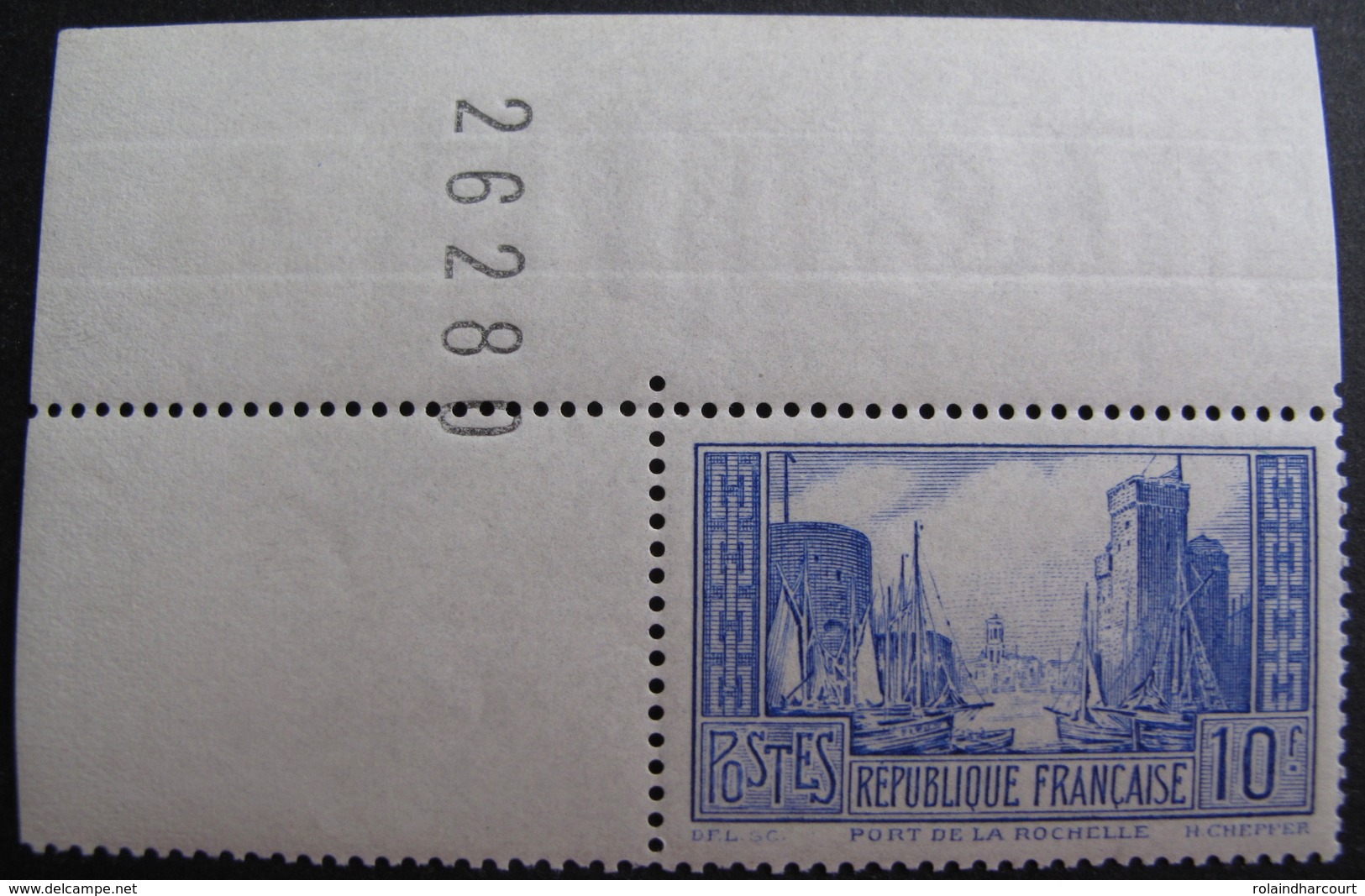 R1718/63 - 1929 - PORT DE LA ROCHELLE - N°261 (I) NEUF** COIN DE FEUILLE - Cote : 180,00 € - Neufs