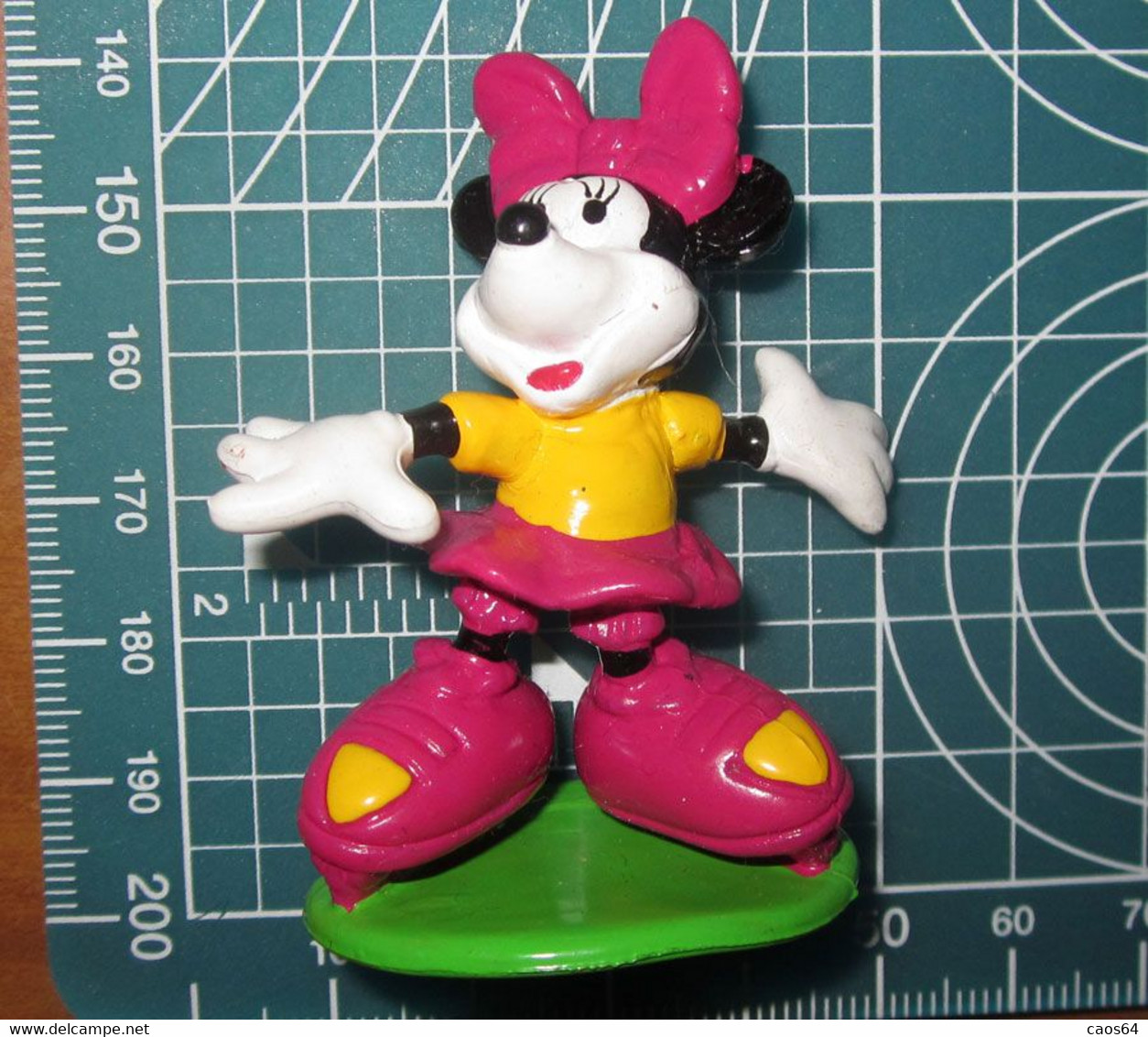 MINNIE IMG Figure  DISNEY - Disney