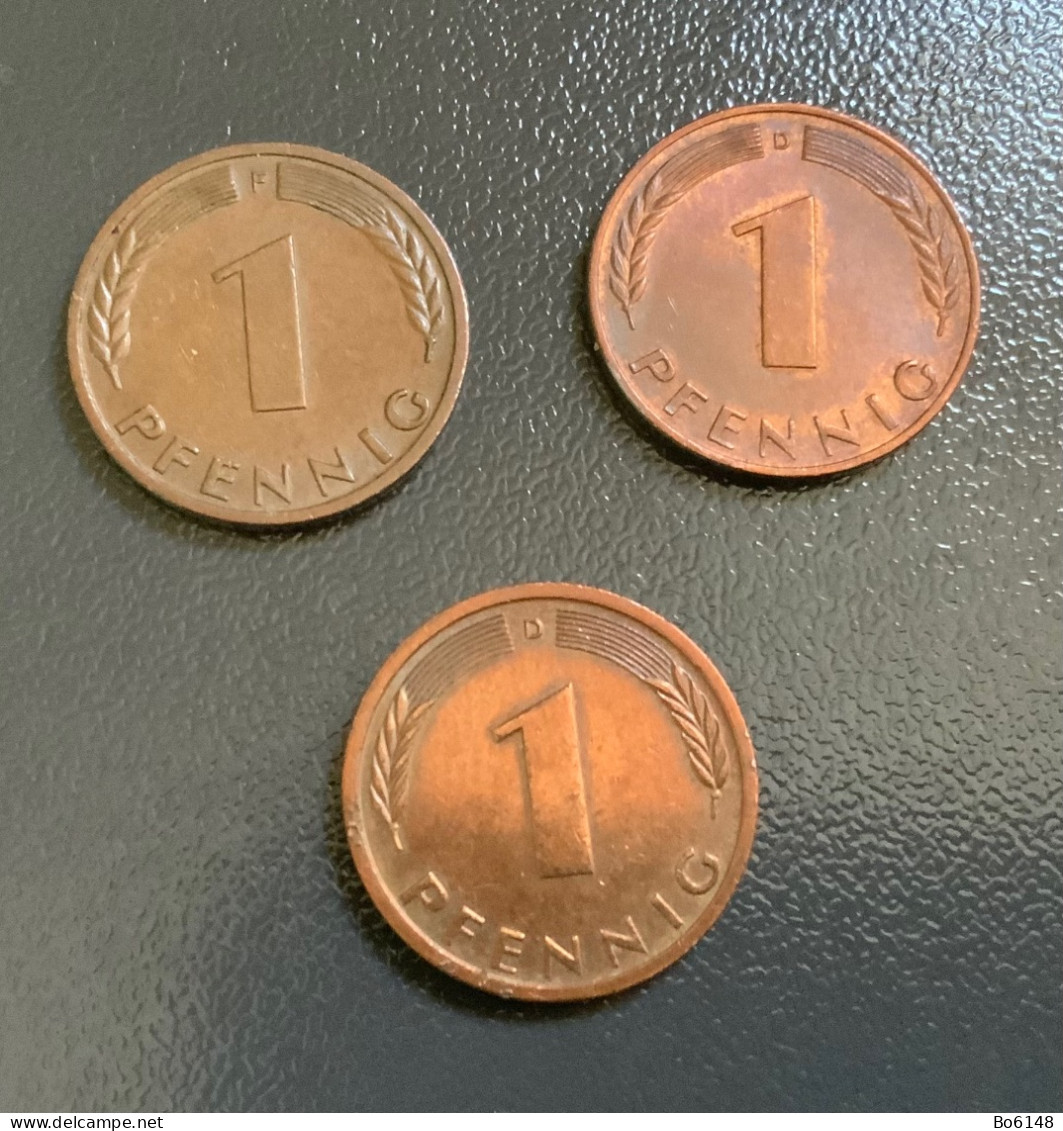 GERMANIA - DEUTSCHLAND - 3 Monete  1 PFENNIG 1950 E 1974  “ F E D “  Ottime Condizioni - 1 Pfennig