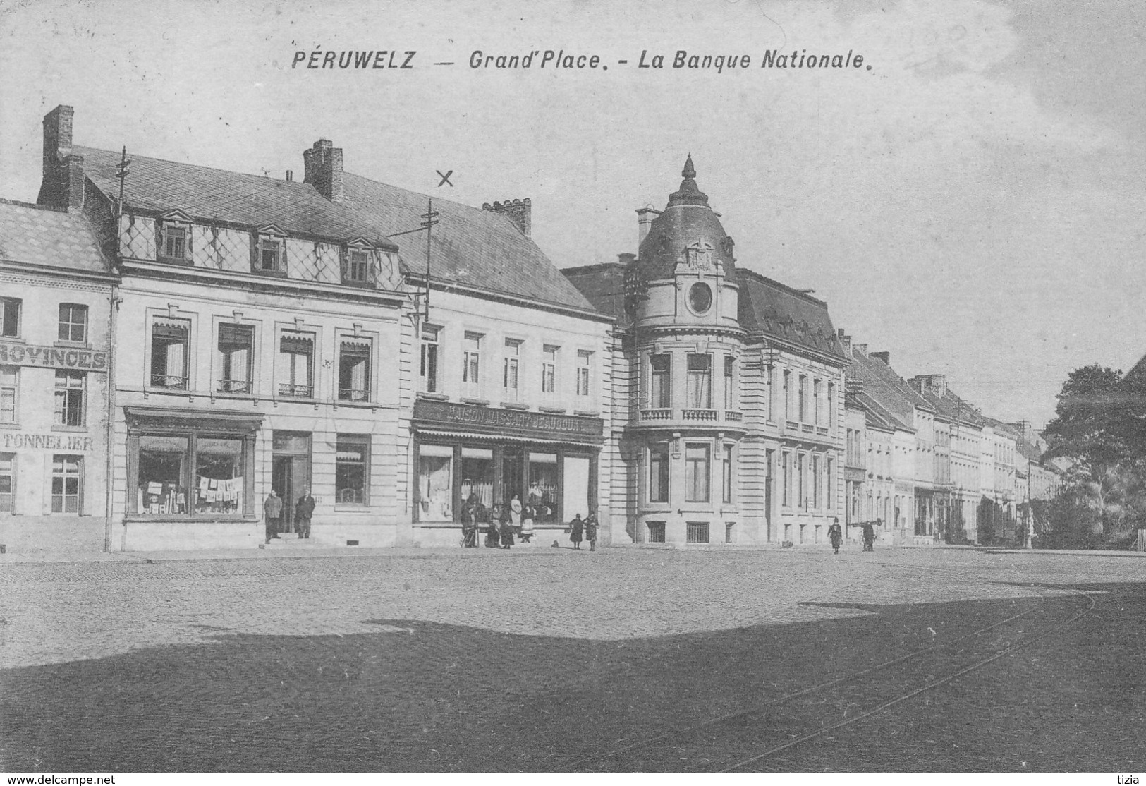 Péruwelz. Grand'Place. La Banque Nationale-----scan----- - Péruwelz