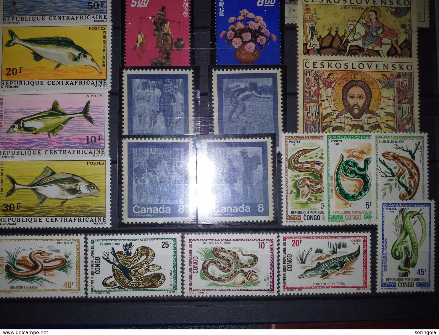 Lot Stamps Mix 10 - Collections (sans Albums)