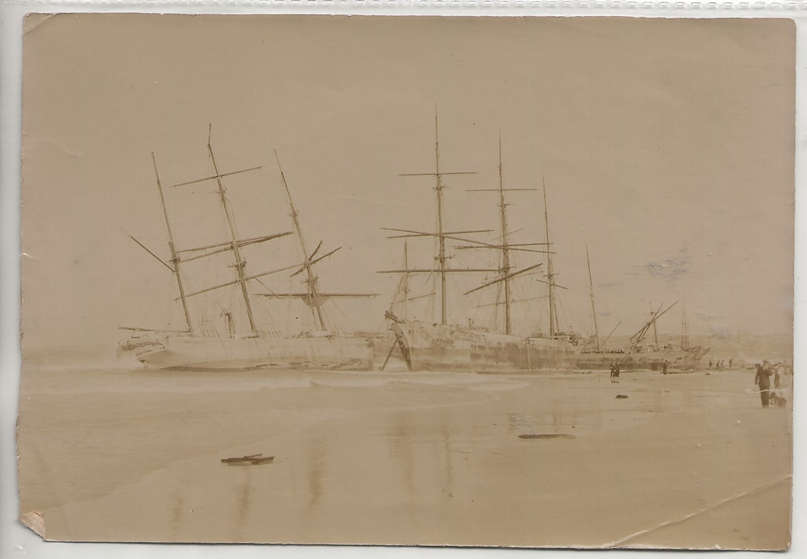 Flandre Occid.-Tempête Du 30/ 9 Au1/10 1911 Mer Du Nord.Bateaux  échoués Sur La Côte Belge-Phot. 155x135. - Bateaux