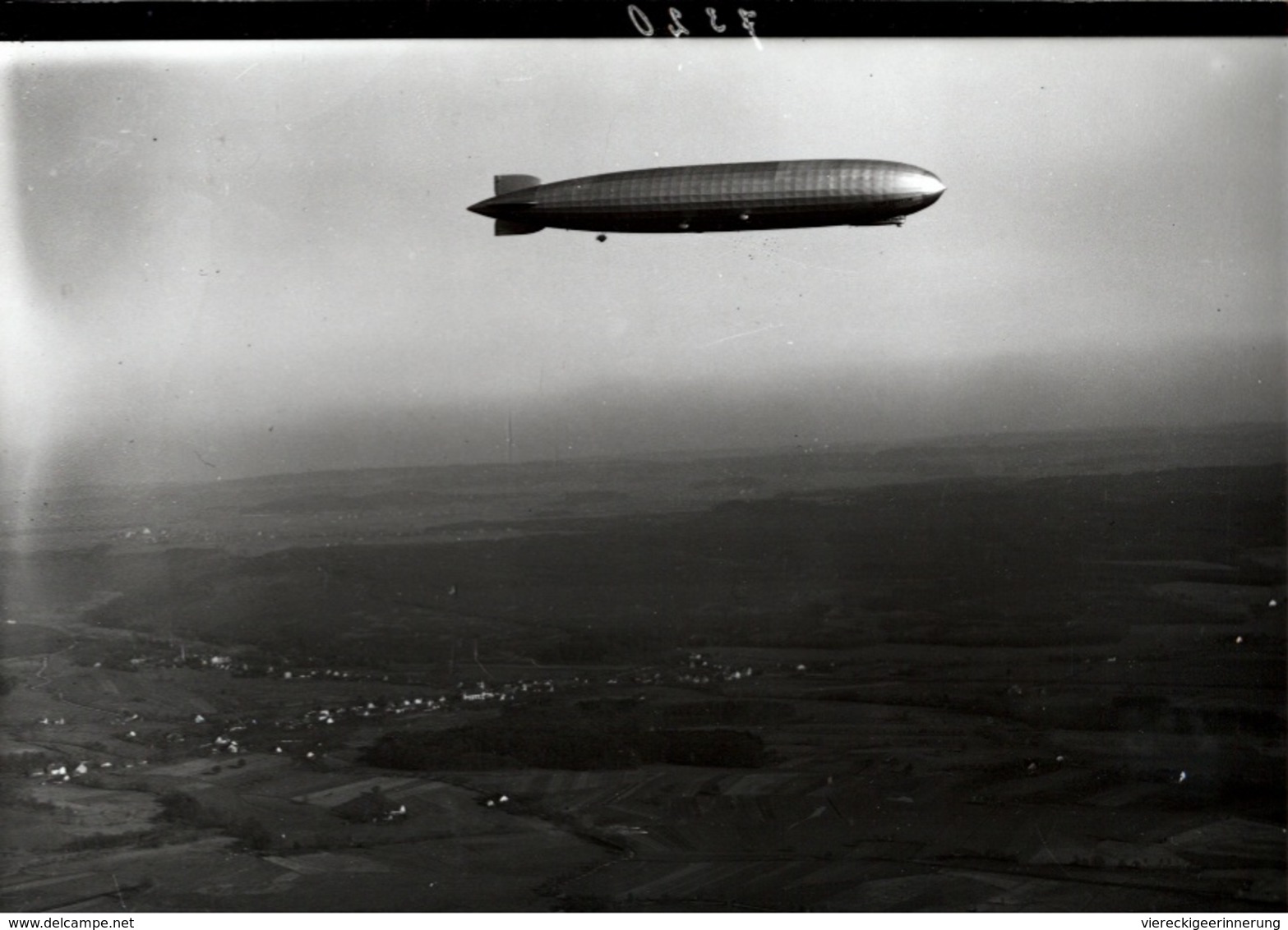 ! Luftschiff Graf Zeppelin üb. Mochenwangen B Ravensburg, Luftbild 1928, Moderner Abzug, Nr. 7320, Format 17,8 X 12,7 Cm - Dirigeables