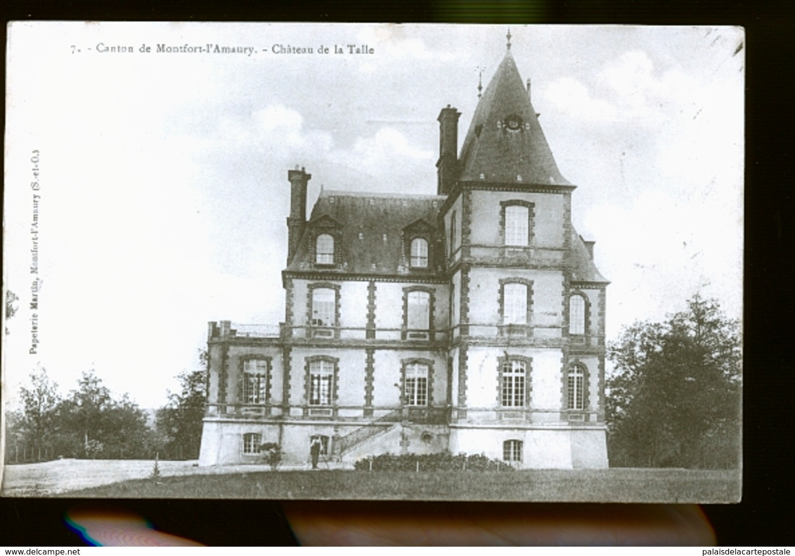 MONTFORT LE CHATEAU                          JLM - Montfort L'Amaury