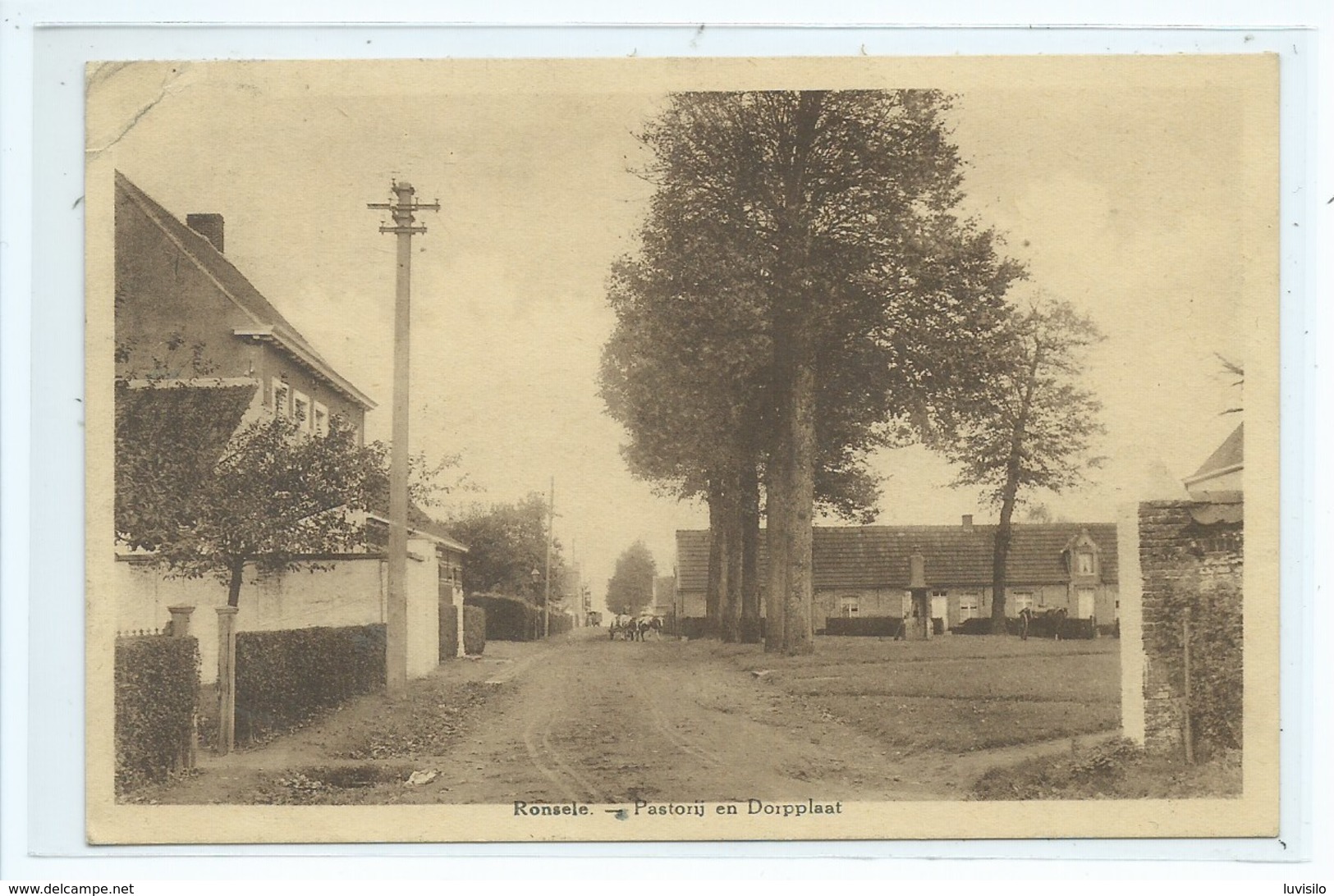 Ronsele Pastorij En Dorpplaats - Zomergem