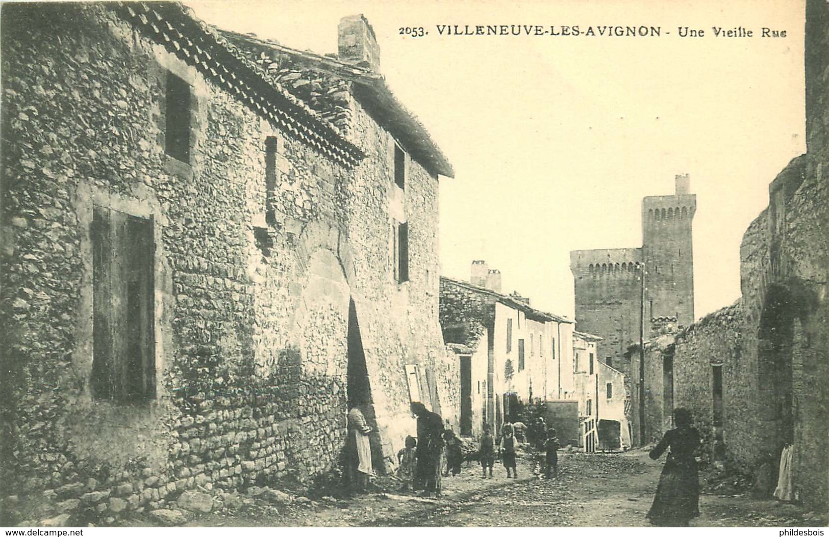 GARD  VILLENEUVE LES AVIGNON  Une Vieille Rue - Villeneuve-lès-Avignon