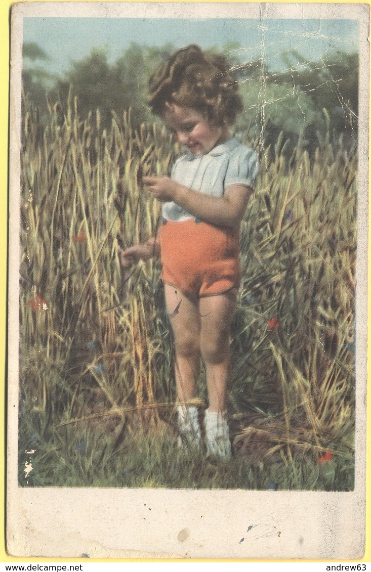 Tematica - Bambini - 19?? - Missed Stamps - Bambina In Campo Di Grano - Viaggiata Da Modena Per Pavullo - Autres & Non Classés