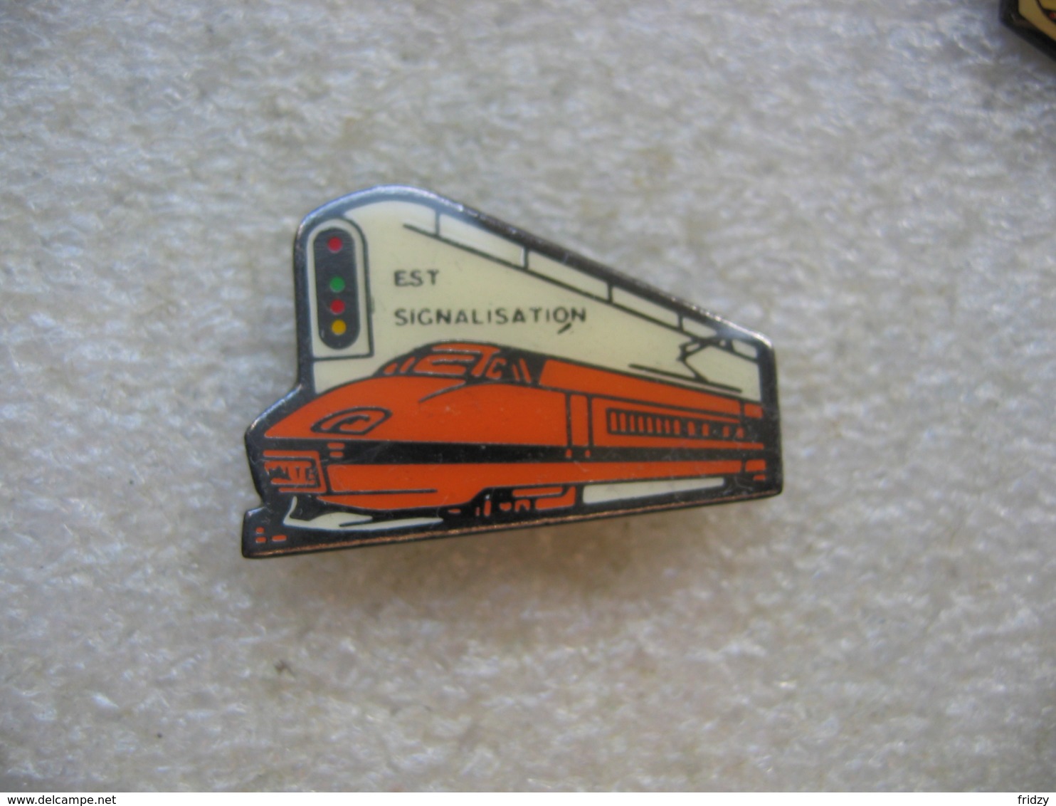 Pin's TGV De Couleur Orange: Est Signalisation - TGV