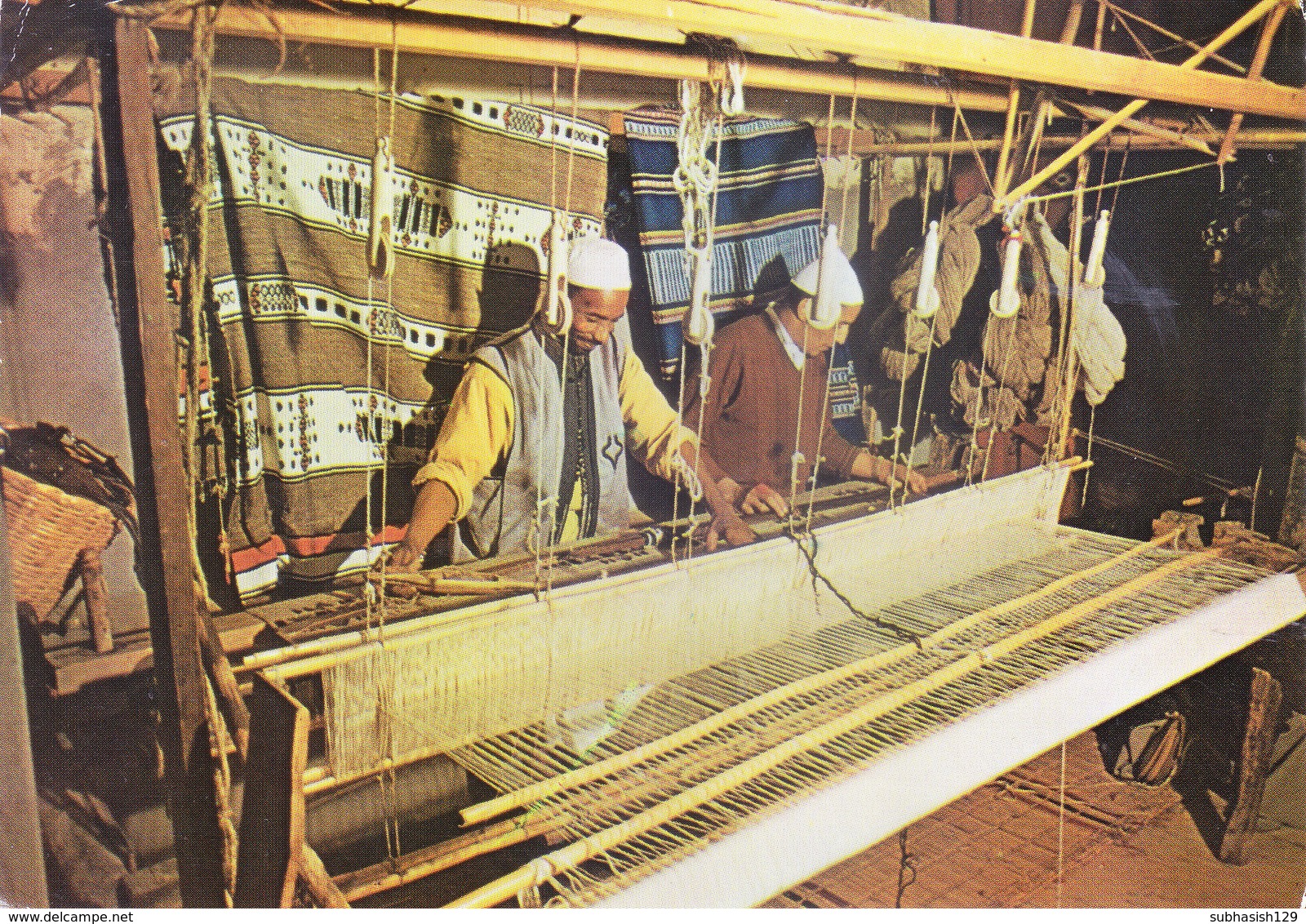 MOROCCO : 1989 PICUTURE POST CARD COMMERCIALLY USED : BOOKED FROM MARRAKESH FOR GERMANY : HANDICRAFT - Marocco (1956-...)