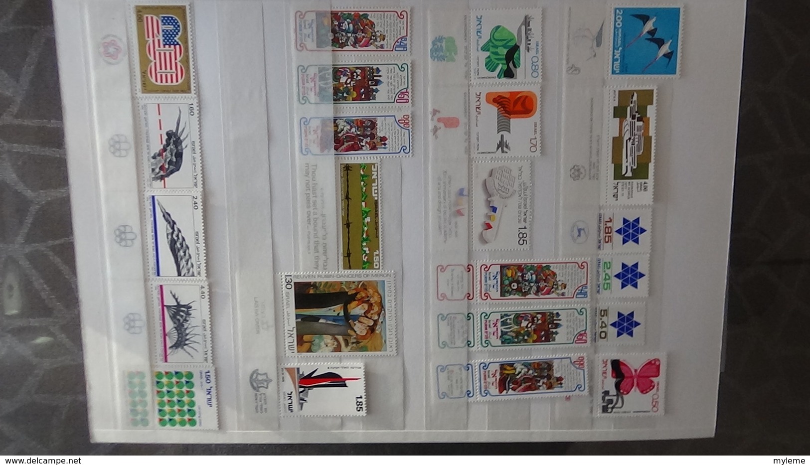 Grosse collection de timbres + blocs + carnets d'Israël tous avec tabs et **. Côte ++ A saisir !!!