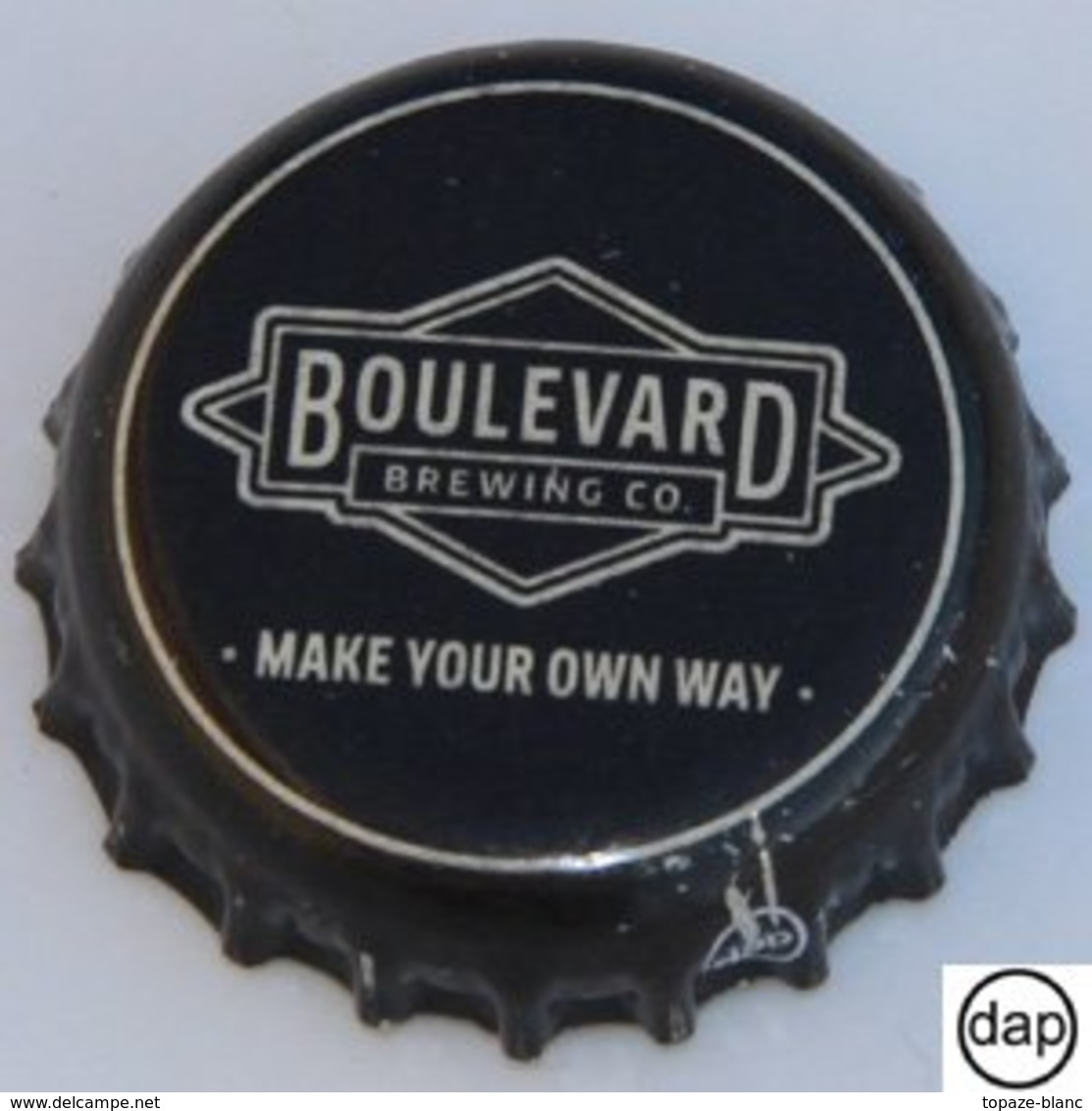 4 / USA / CAPSULE BIERE BOULEVARD - Bière