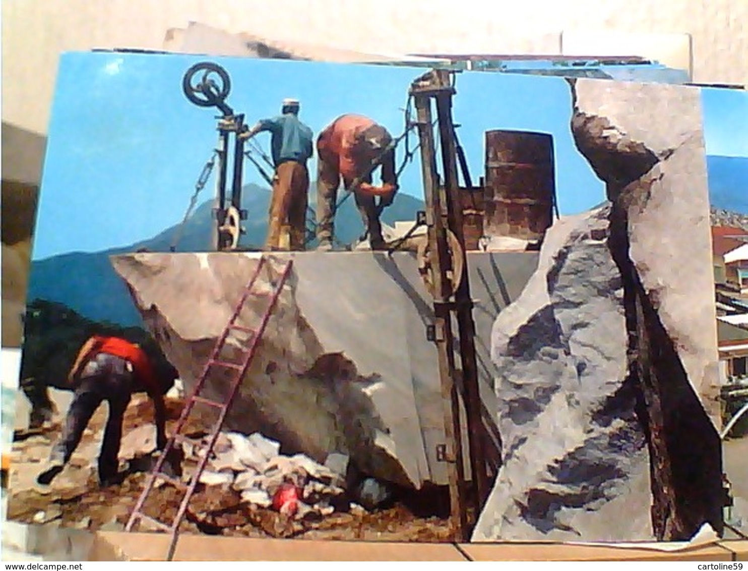 2 CARD CARRARA CAVE DI MARMO  OPERAI AL LAVORO  VB1966/69 GZ6739 - Carrara