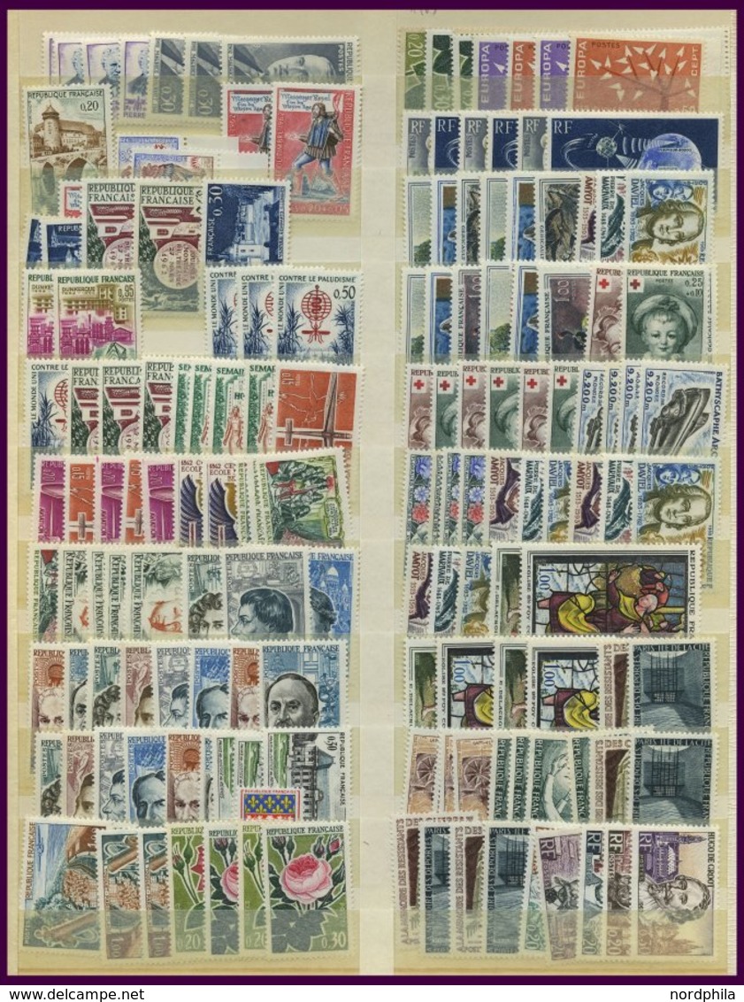 LOTS **, 1960-68, Saubere Postfrische Dublettenpartie Mit Dienst-u. Unescomarken, Mit Nr. 1480 5x, Meist Pracht, Günstig - Verzamelingen