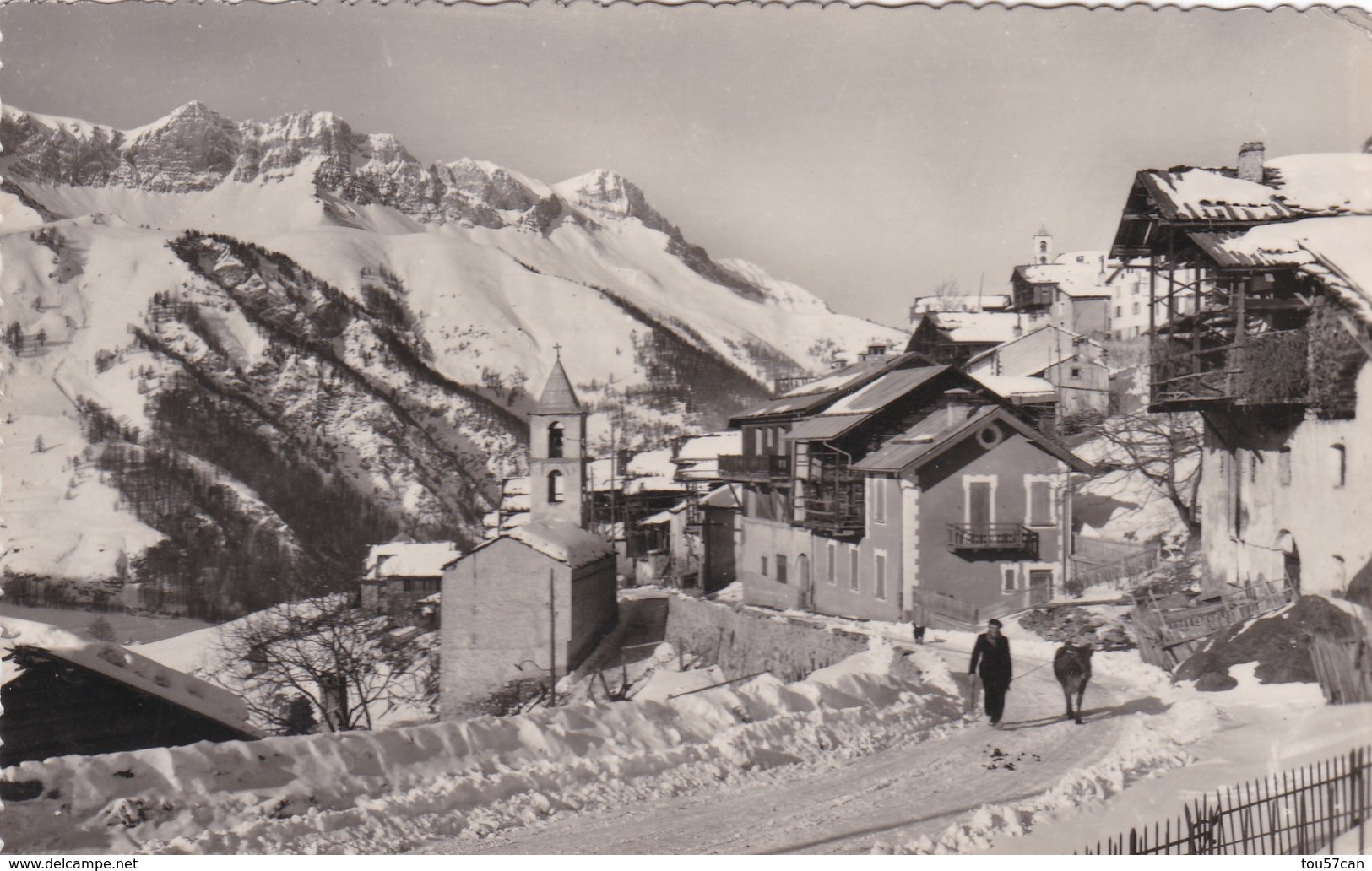 SAINT VERAND - HAUTES - ALPES  - (05) - RARE CPSM DENTELÉE 1958 - BEL AFFRANCHISSEMENT POSTAL - Autres & Non Classés