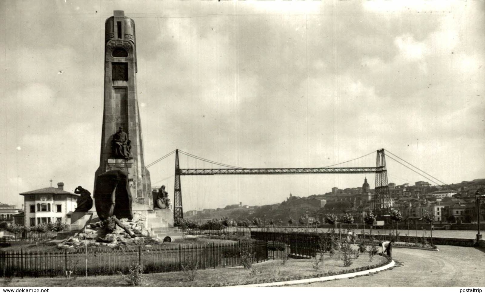 LAS ARENAS MONUMENTO E CHURRUCA - Vizcaya (Bilbao)