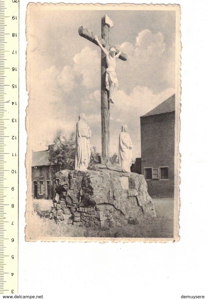 49291 -D5- BLAUGIES 1947 - LA CALVAIRE MONUMENTAL SUR LA GRAND PLACE - Dour