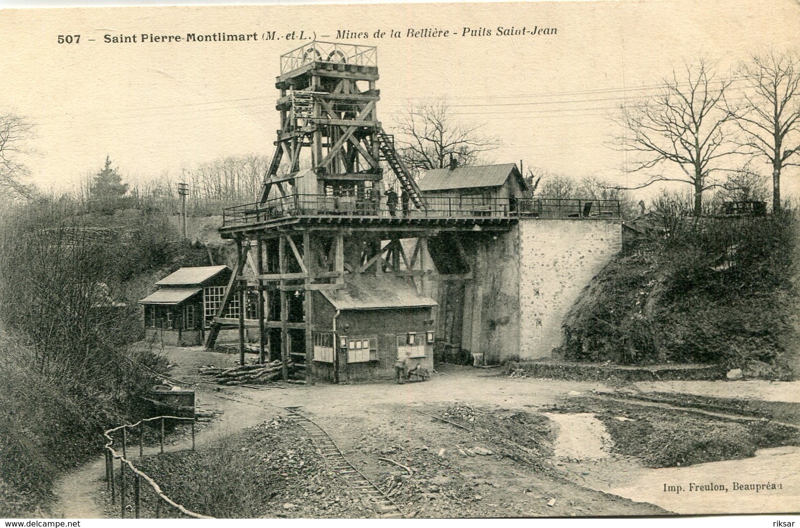 SAINT PIERRE MONTLIMART(CARRIERES) - Autres & Non Classés