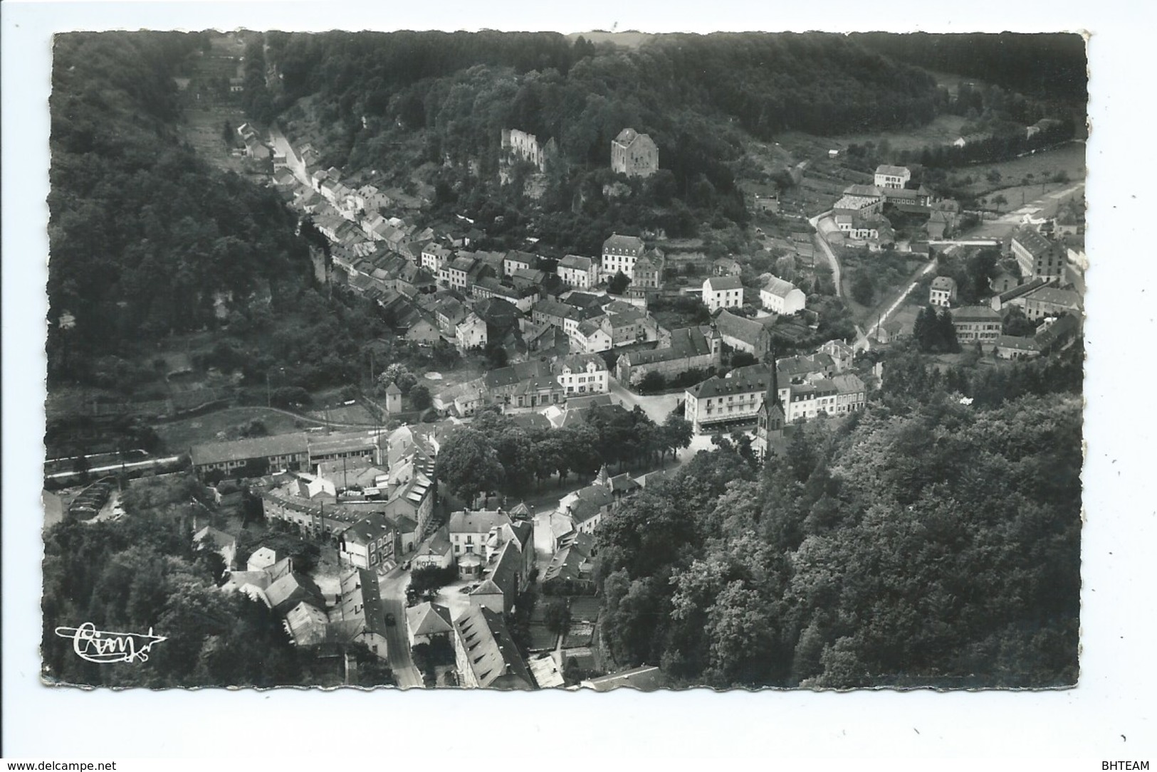 Larochette Vue Aérienne - Larochette