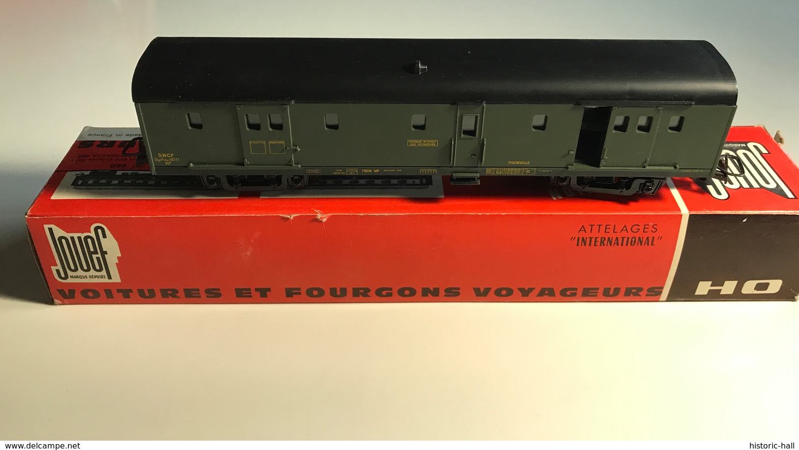 JOUEF 462 E Wagon Fourgon Bagages éclairage - Wagons Marchandises