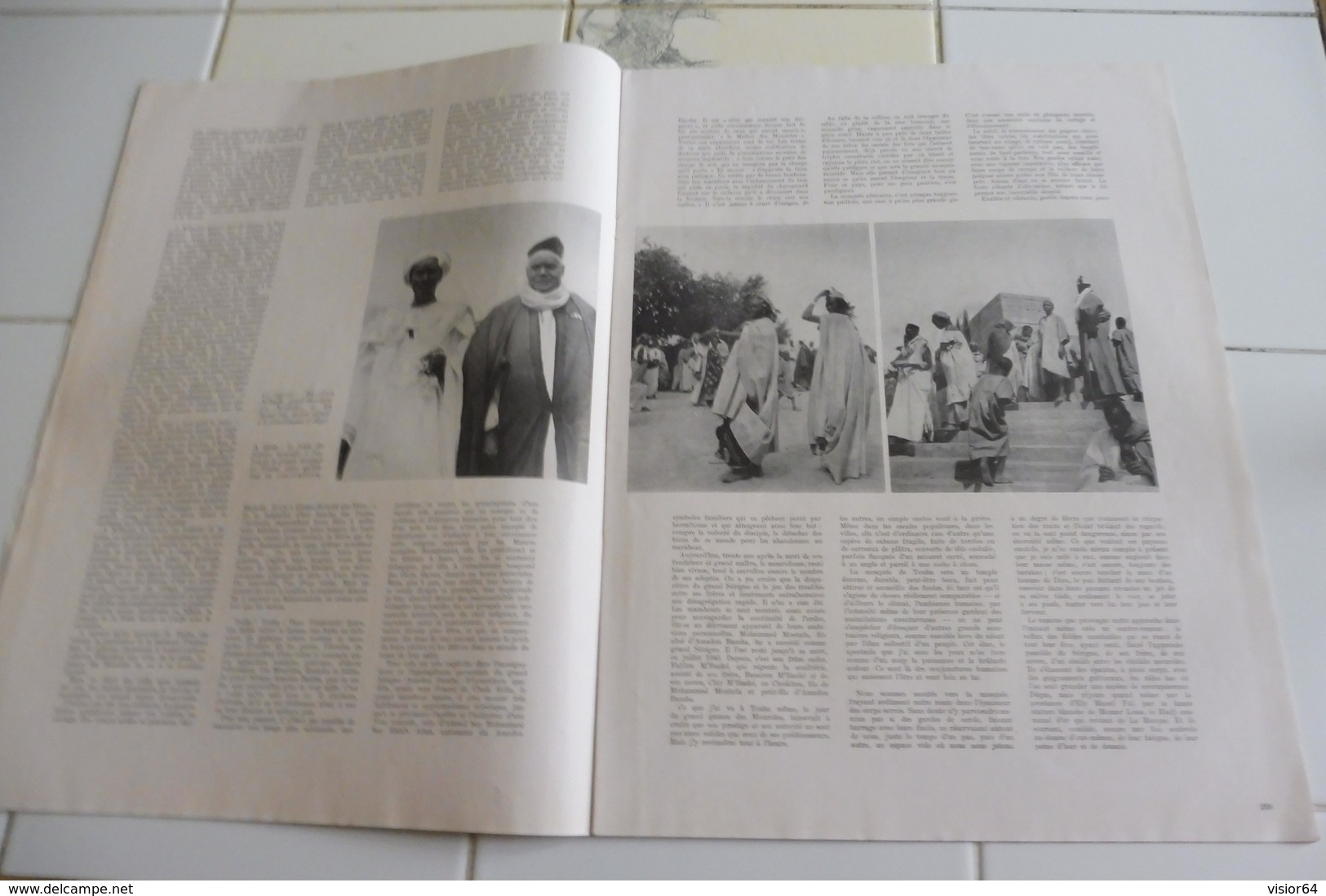 L'ILLUSTRATION 28 FEVRIER 1948-L'IRAN TERRE DU PETROLE-RUGBY--REVOLUTION 1848-MULUMANS DE L'AFRIQUE-MANUSCRITS DE PASCAL