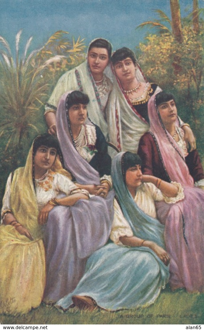 'A Group Of Parsi' India Cultural Group Of Women On 1900s Vintage Tuck Oilette #9892 Postcard - Inde