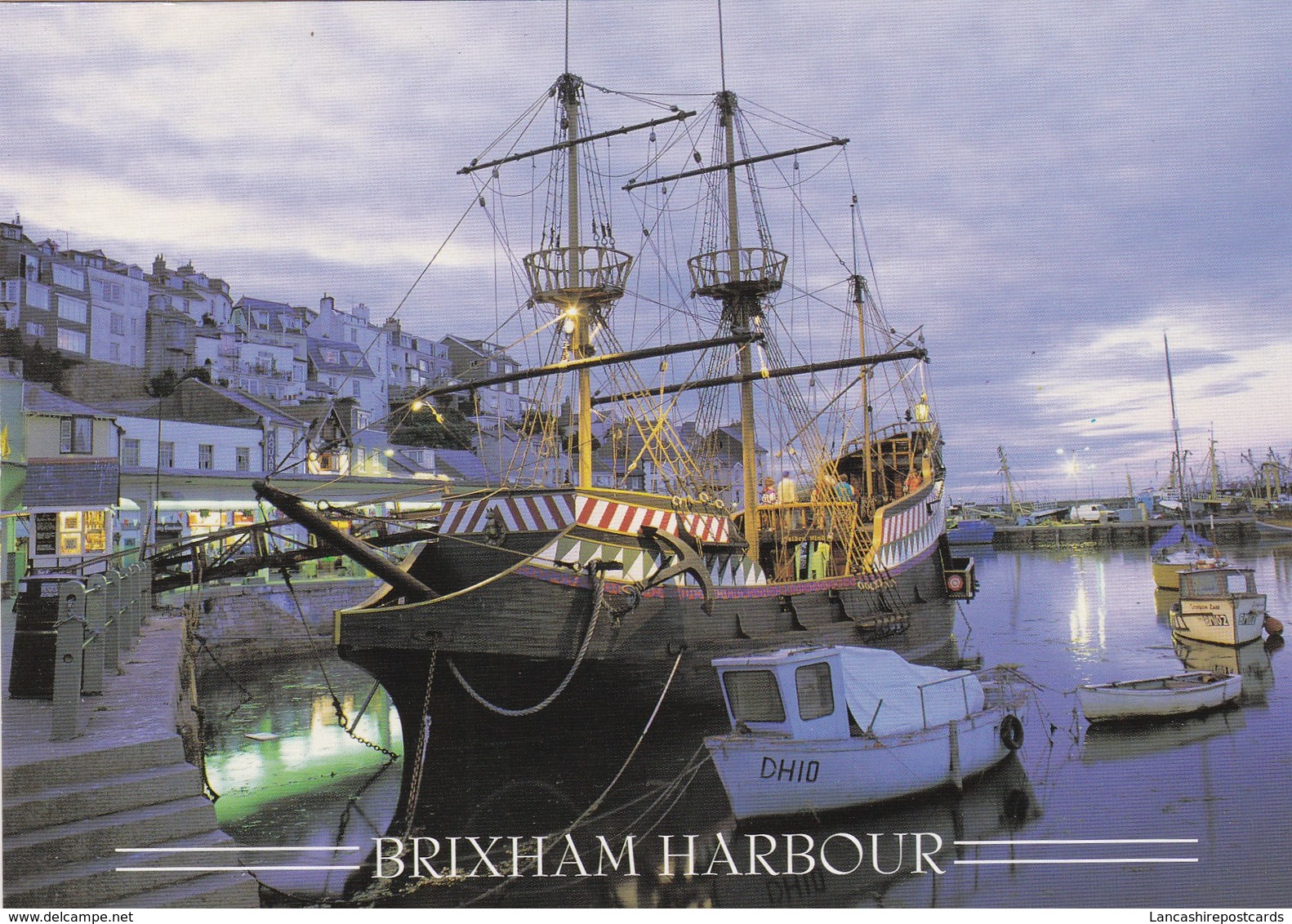 Postcard The Golden Hind Brixham Harbour Devon  My Ref  B23282 - Other & Unclassified