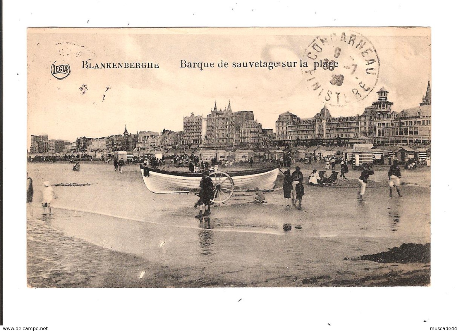 BLANKENBERGHE - BARQUE DE SAUVETAGE SUR LA PLAGE - Blankenberge