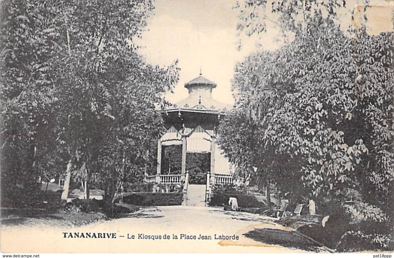 MADAGASCAR Madagasikara - TANANARIVE : Le Kiosque De La Place Jean Laborde - CPA - Madagaskar - Madagascar