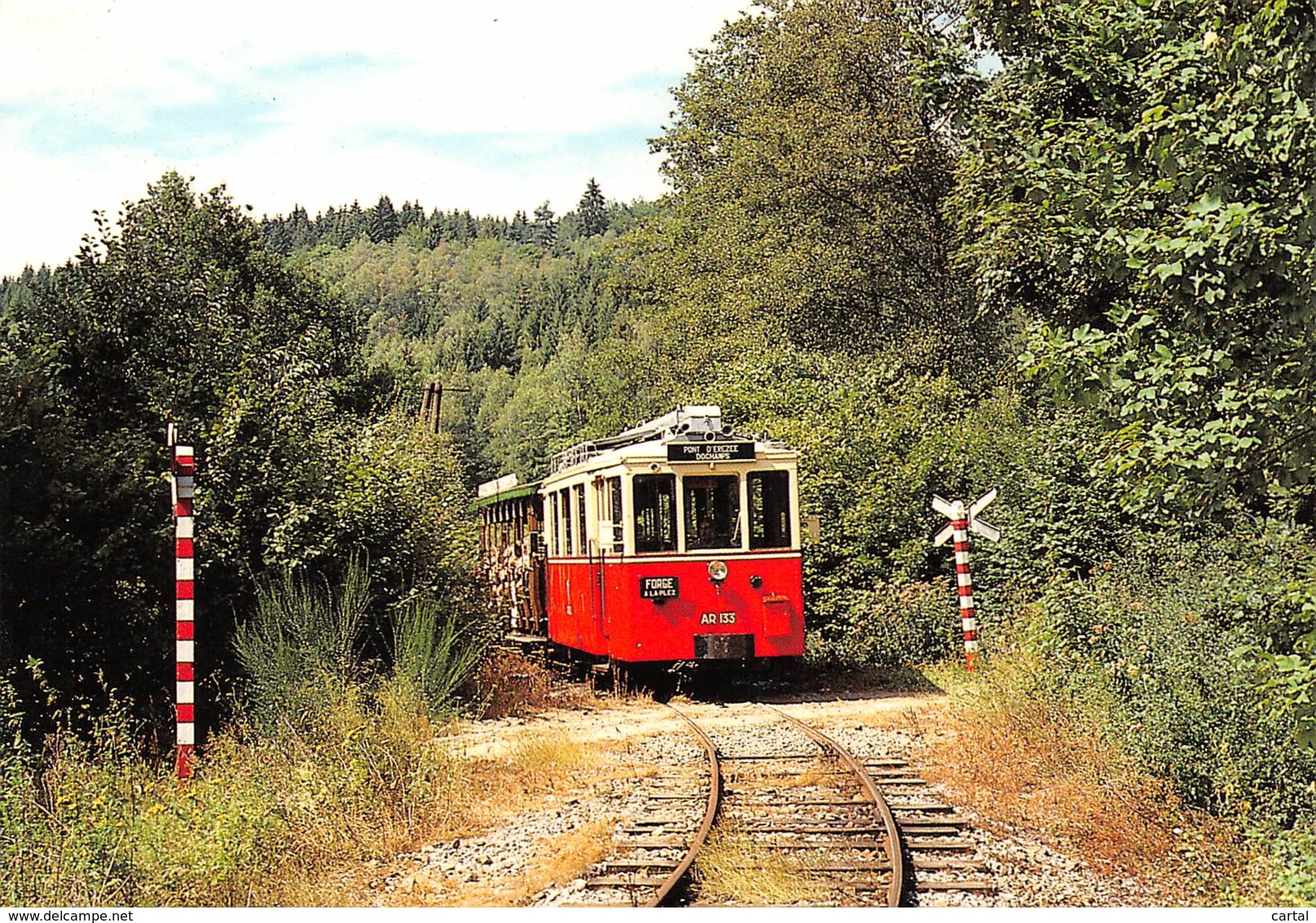 CPM - EREZEE - Tramway Touristique De L'Aisne - Autorail AR 133 Et Baladeuse 8944 Au Pont De Forges - Erezée