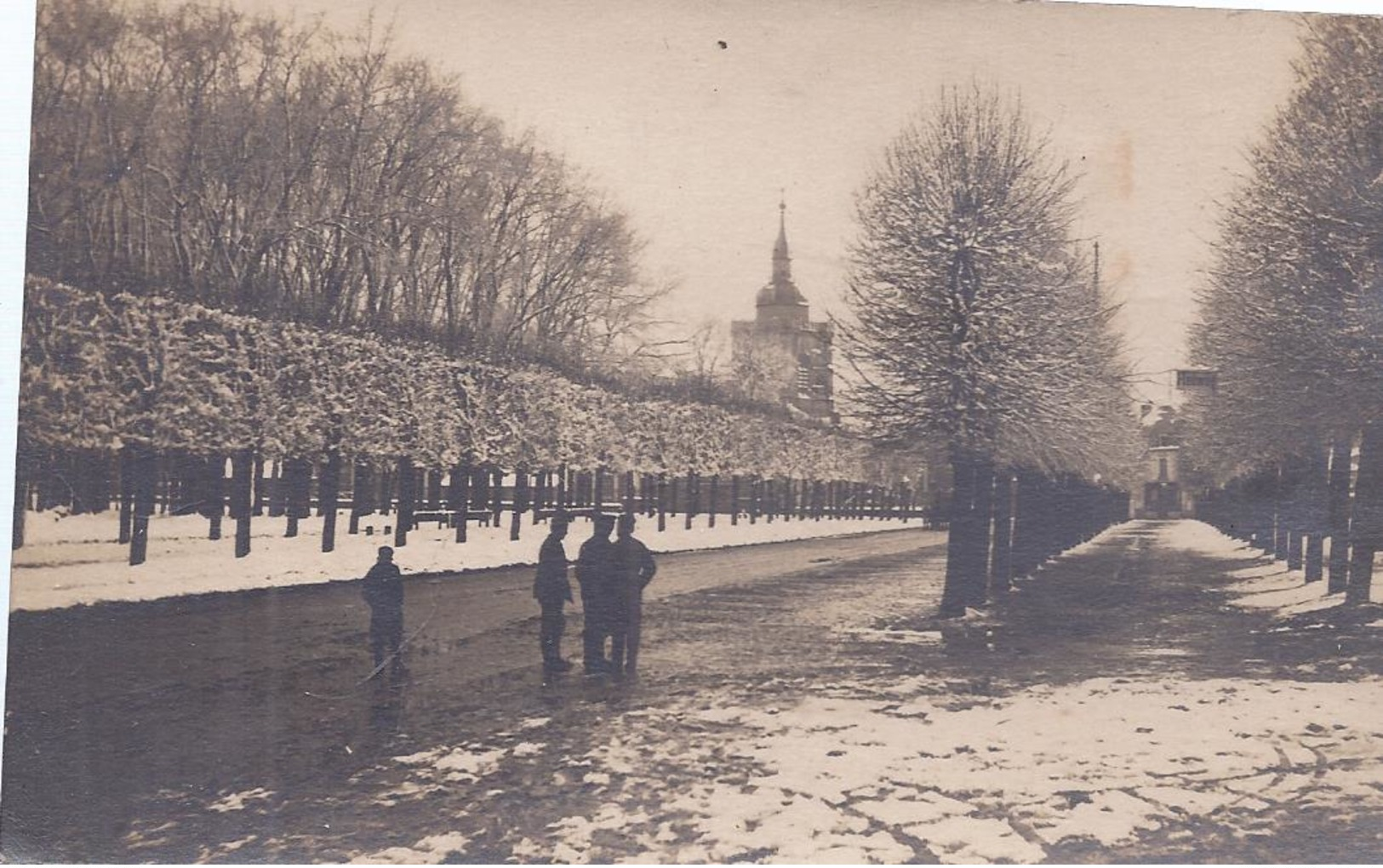 AK-16265-19 Westlicher Kriegsschauplatz  - Boulevard Ancien Marche , Aux Moutons - Oorlog 1914-18